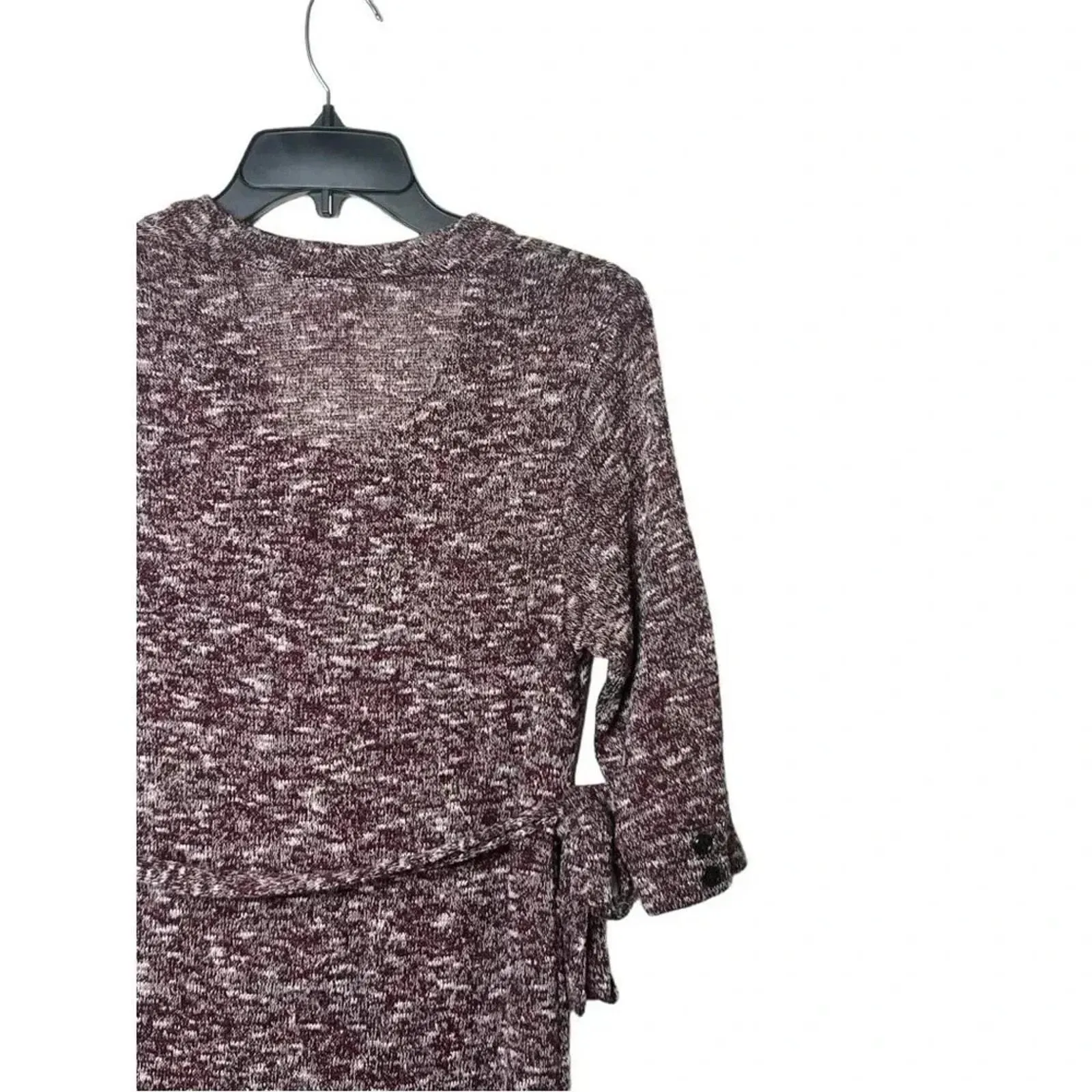 Listing Image Blurred Background