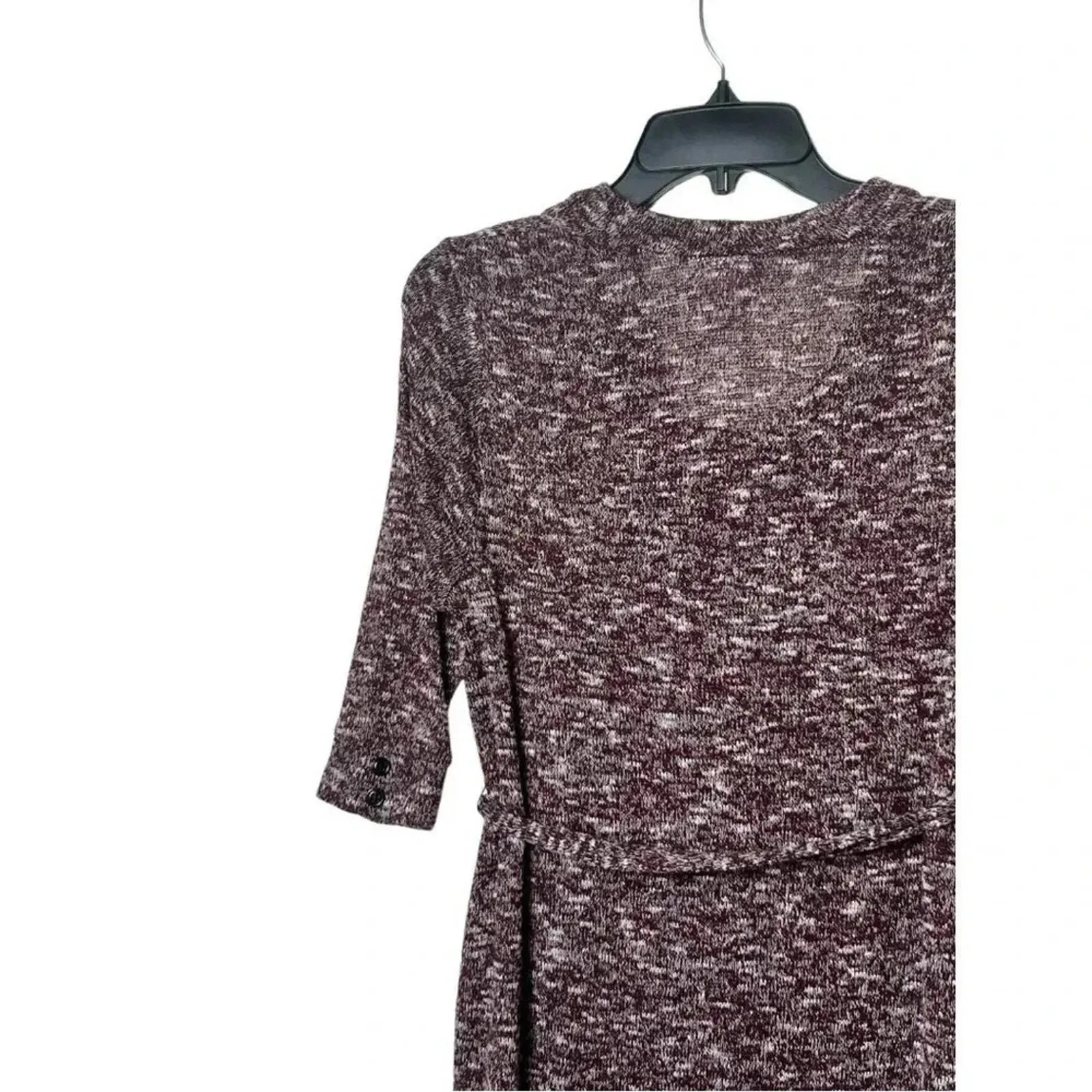 Listing Image Blurred Background