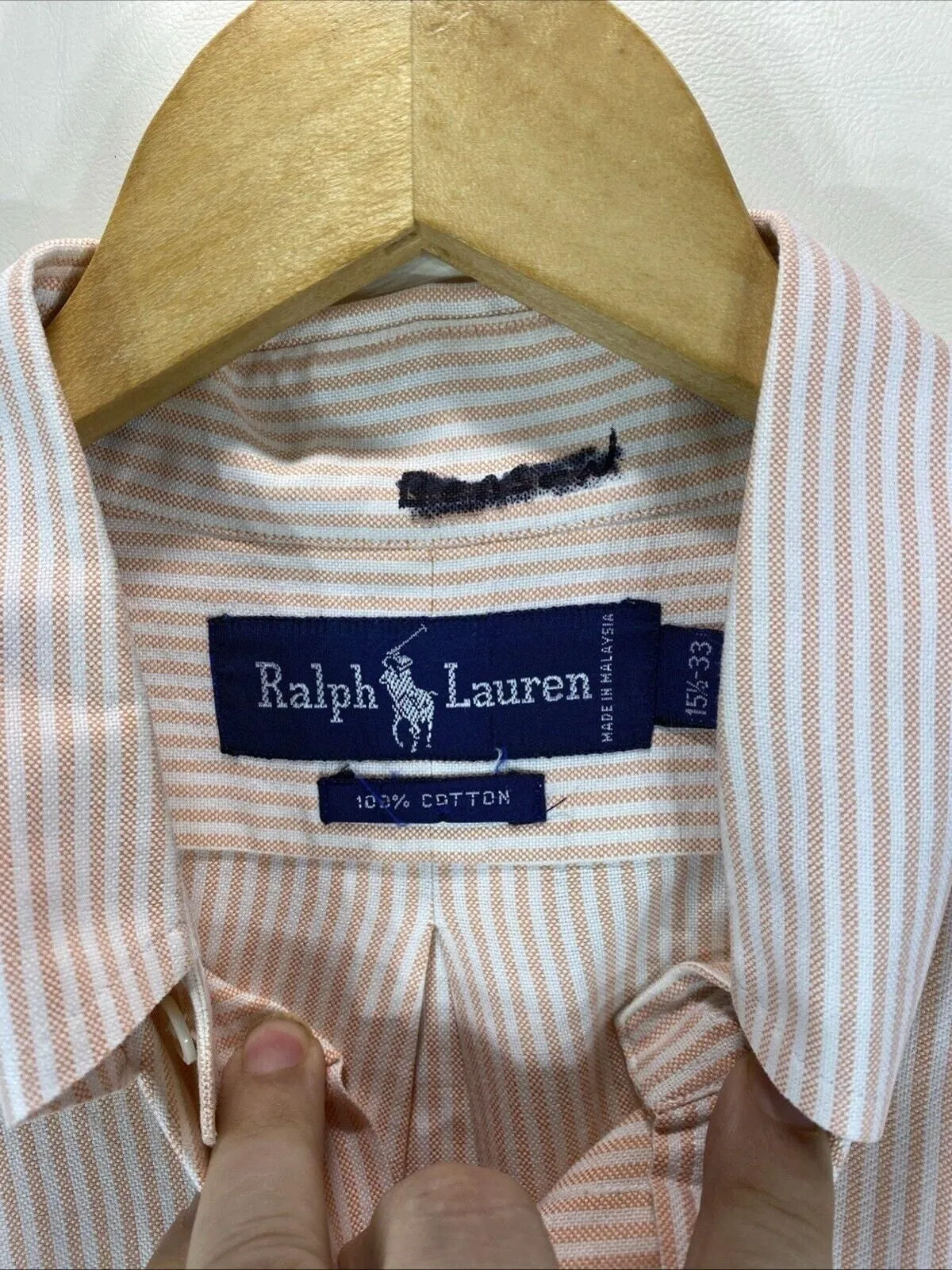 Listing Image Blurred Background