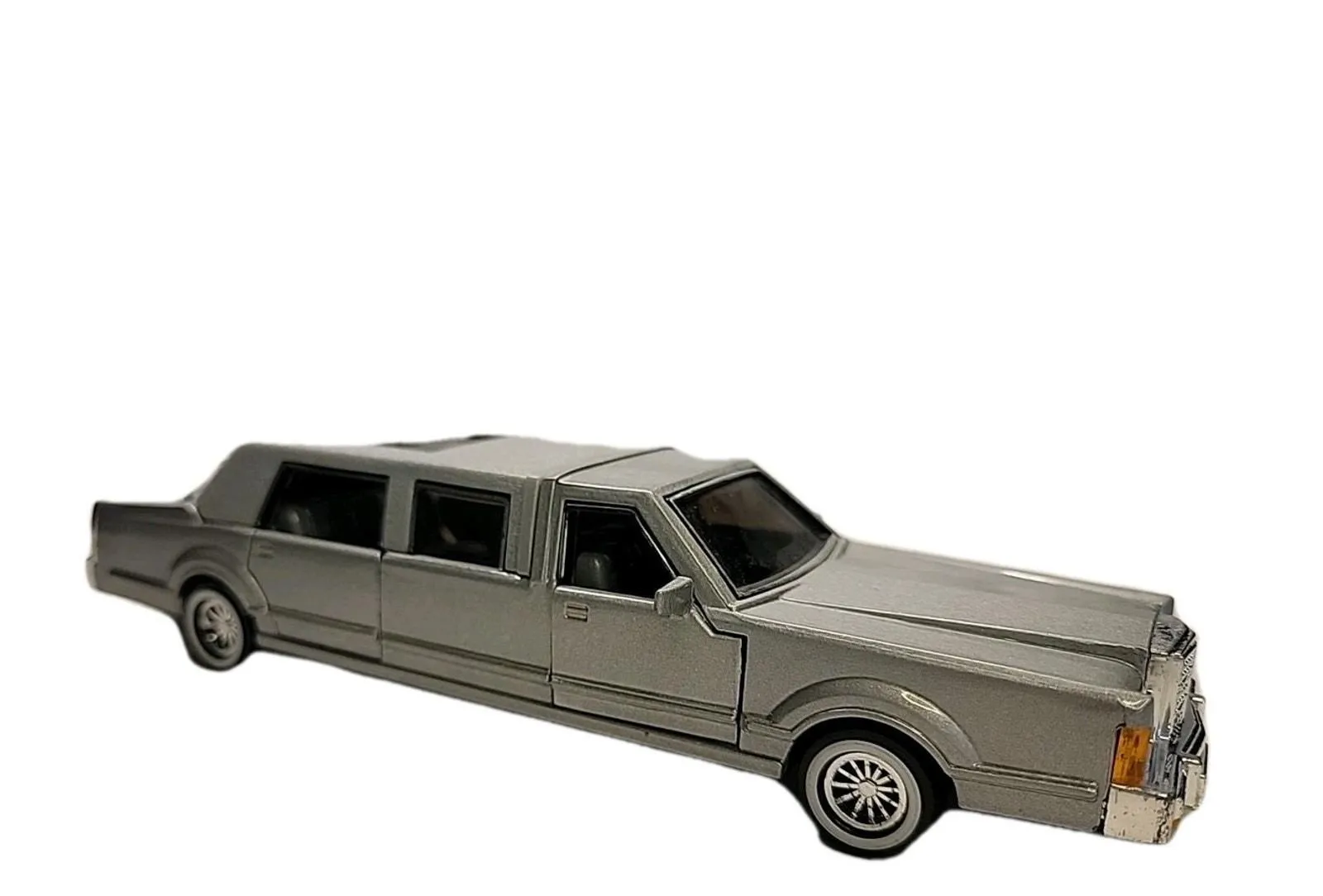 Product image for Vintage 1:32 Diecast Model Lincoln Limousine
