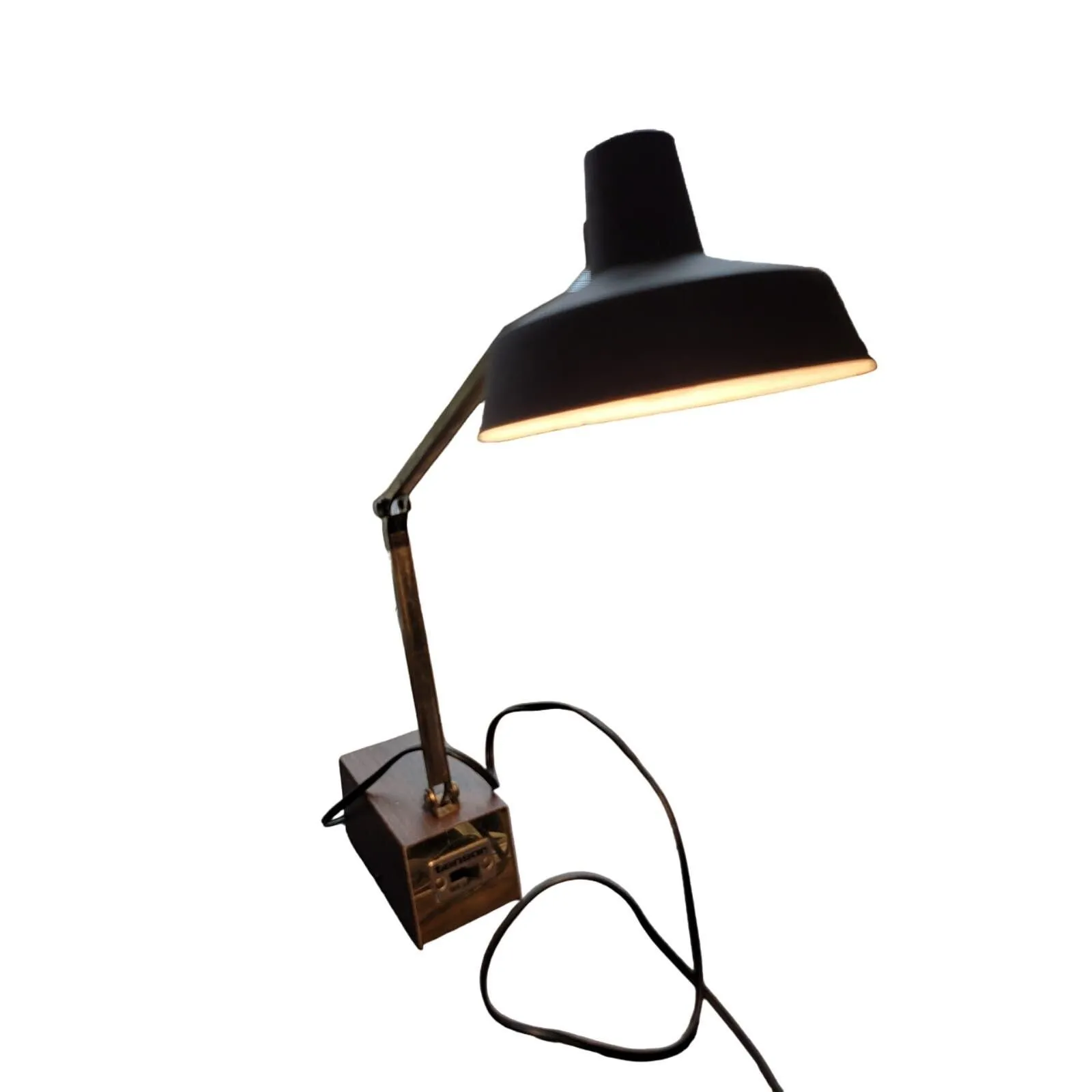 Listing Image Blurred Background