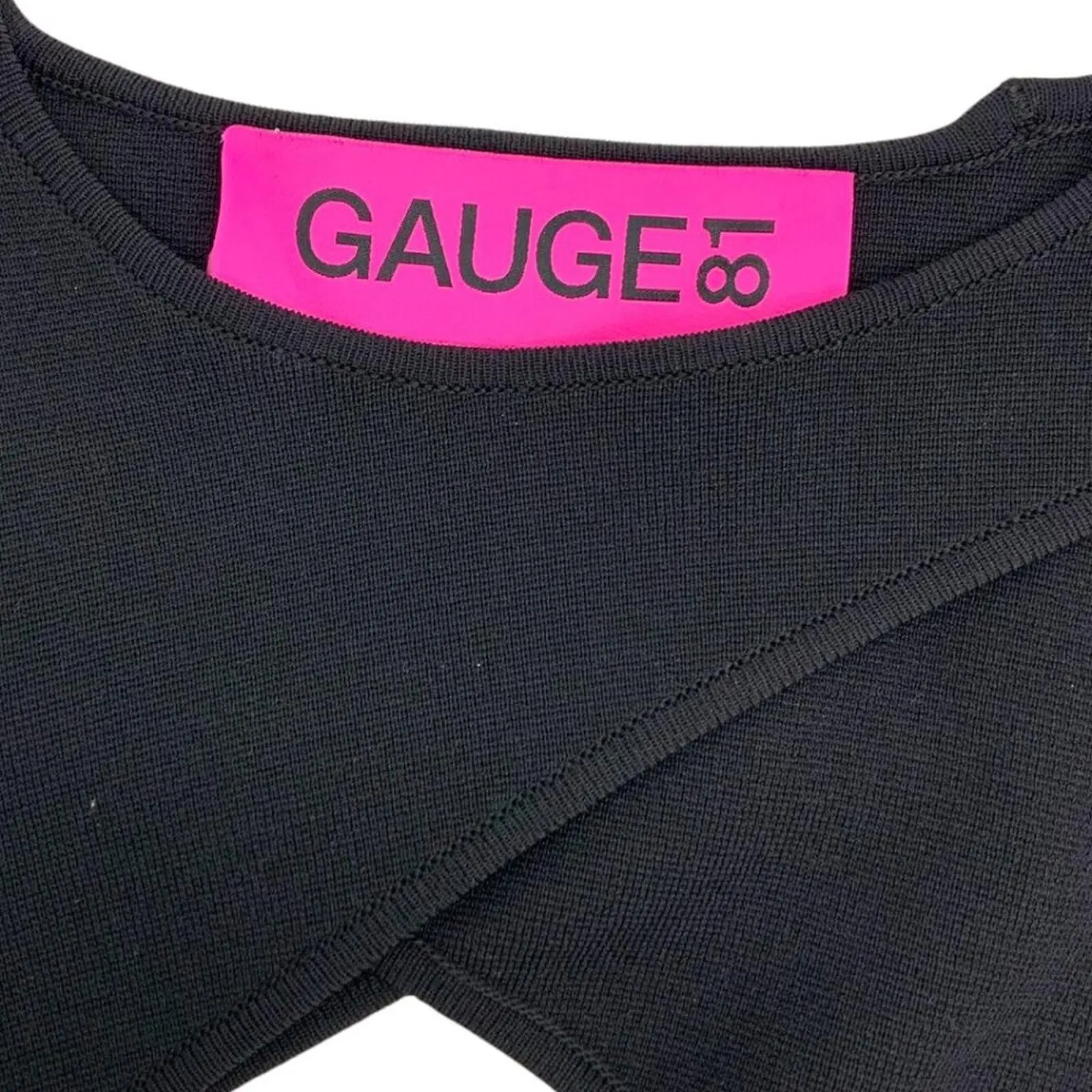 Listing Image Blurred Background
