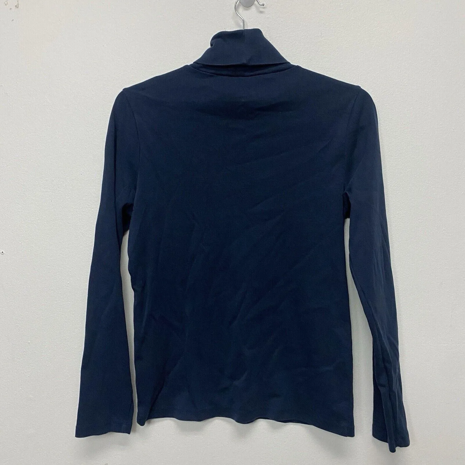 Listing Image Blurred Background