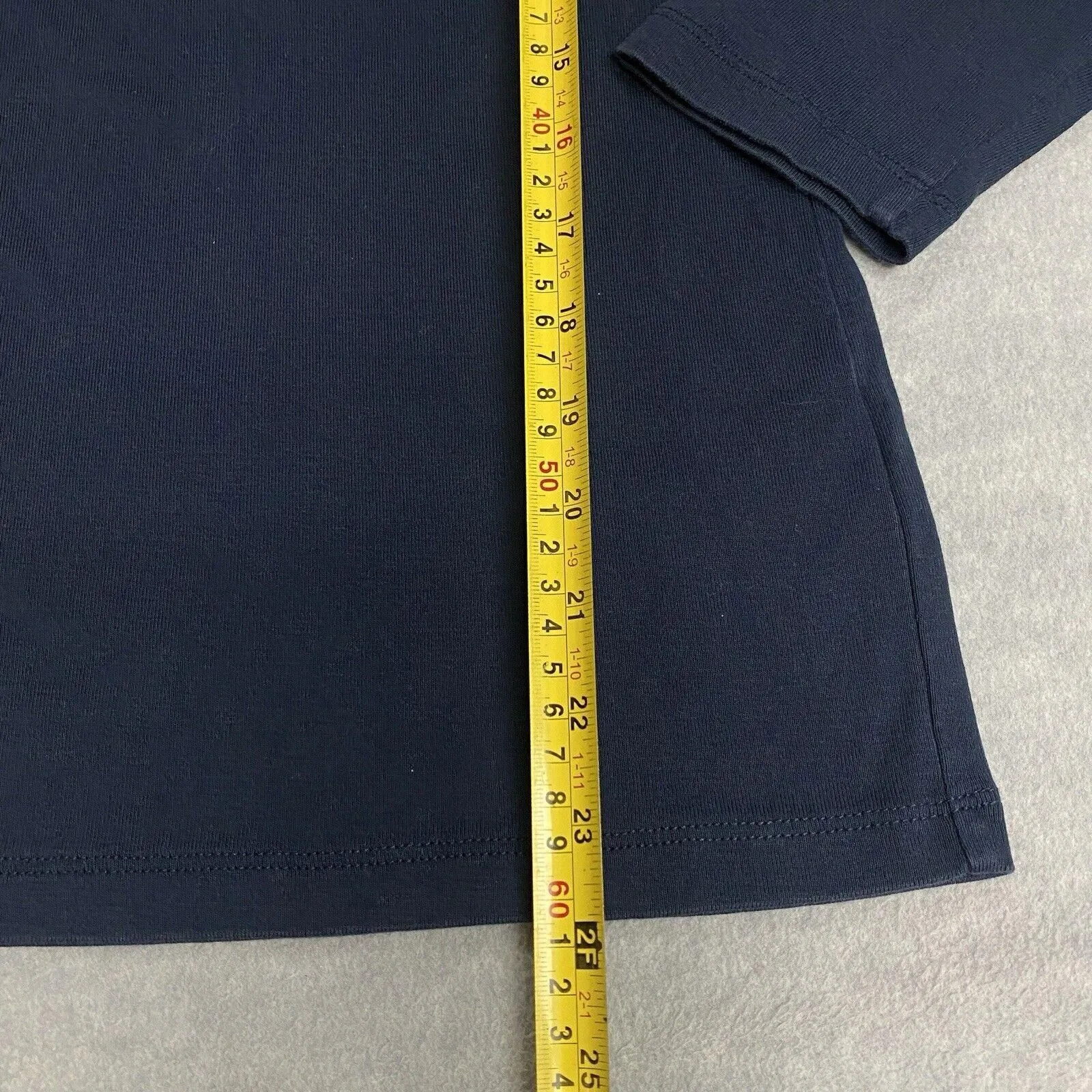 Listing Image Blurred Background