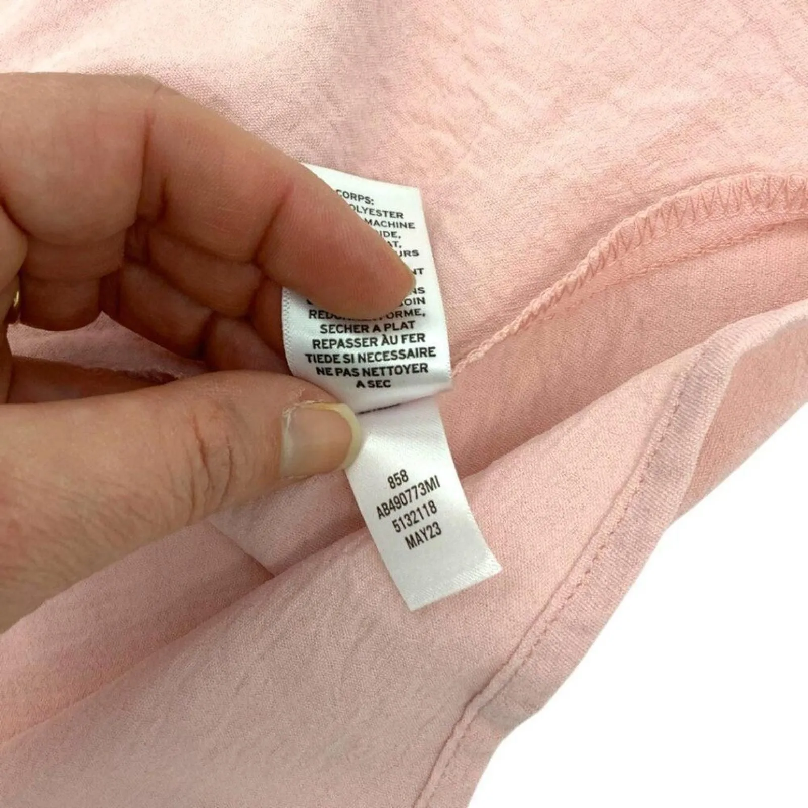 Listing Image Blurred Background