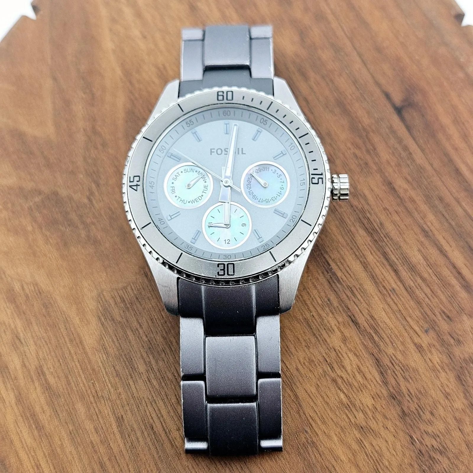 Listing Image Blurred Background