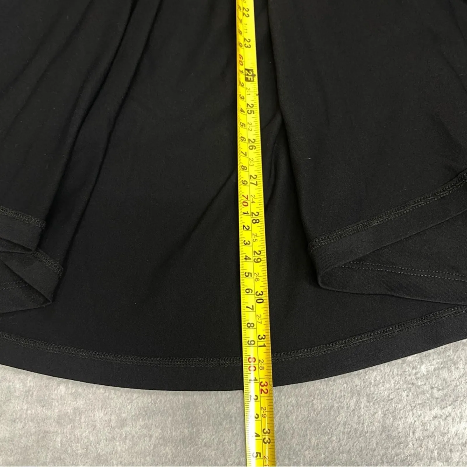 Listing Image Blurred Background