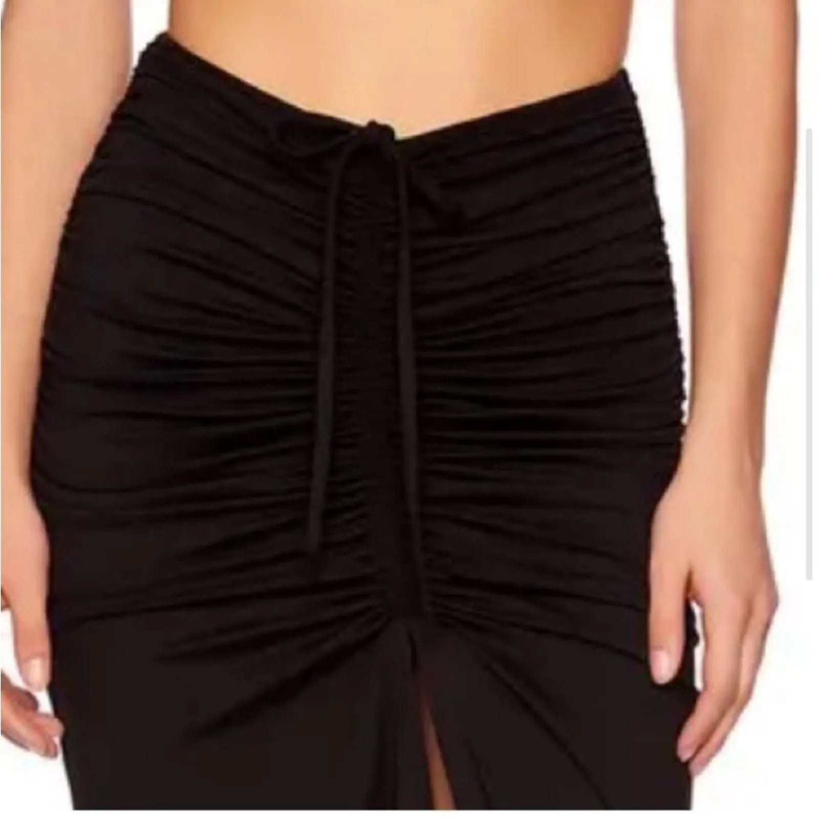 Listing Image Blurred Background