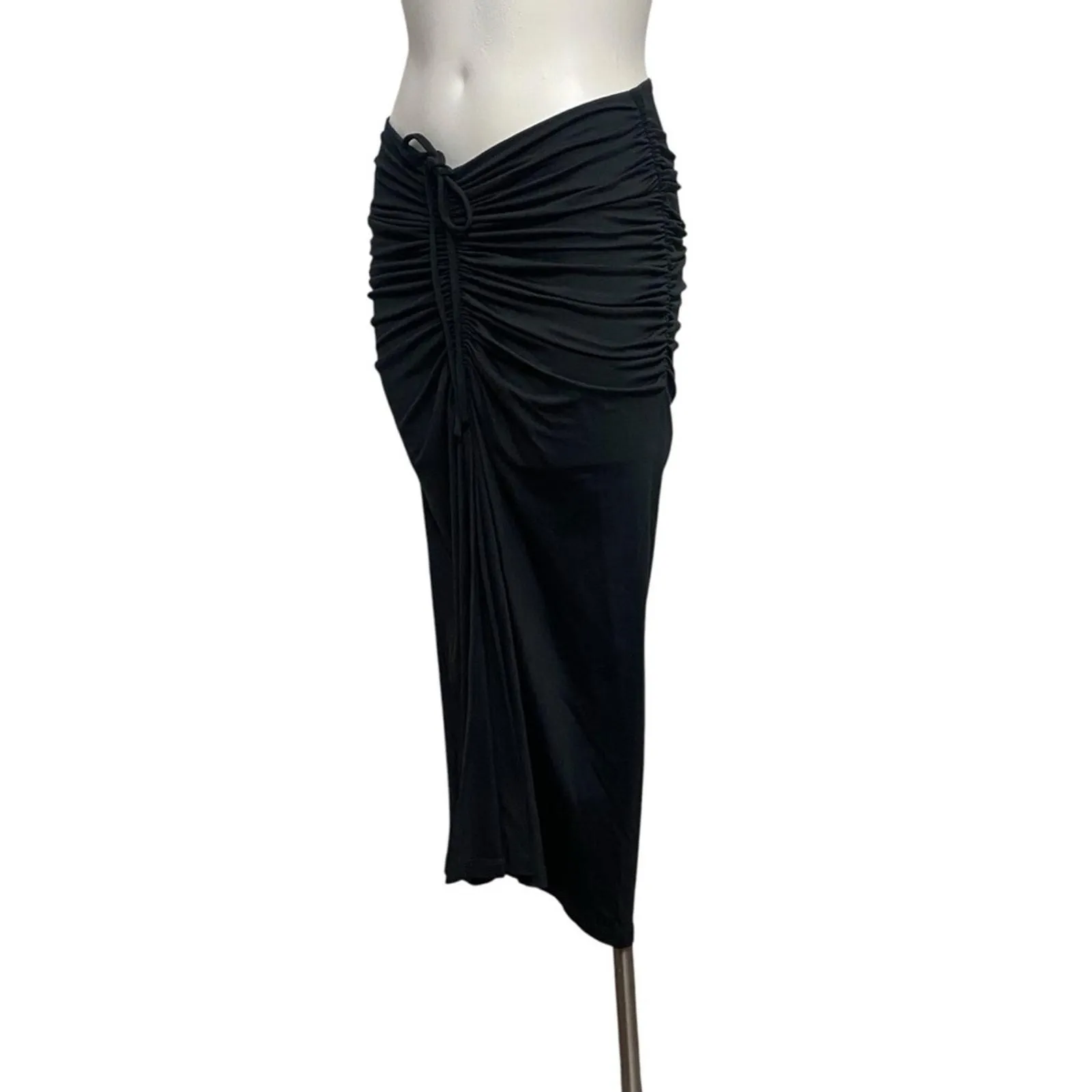 Listing Image Blurred Background