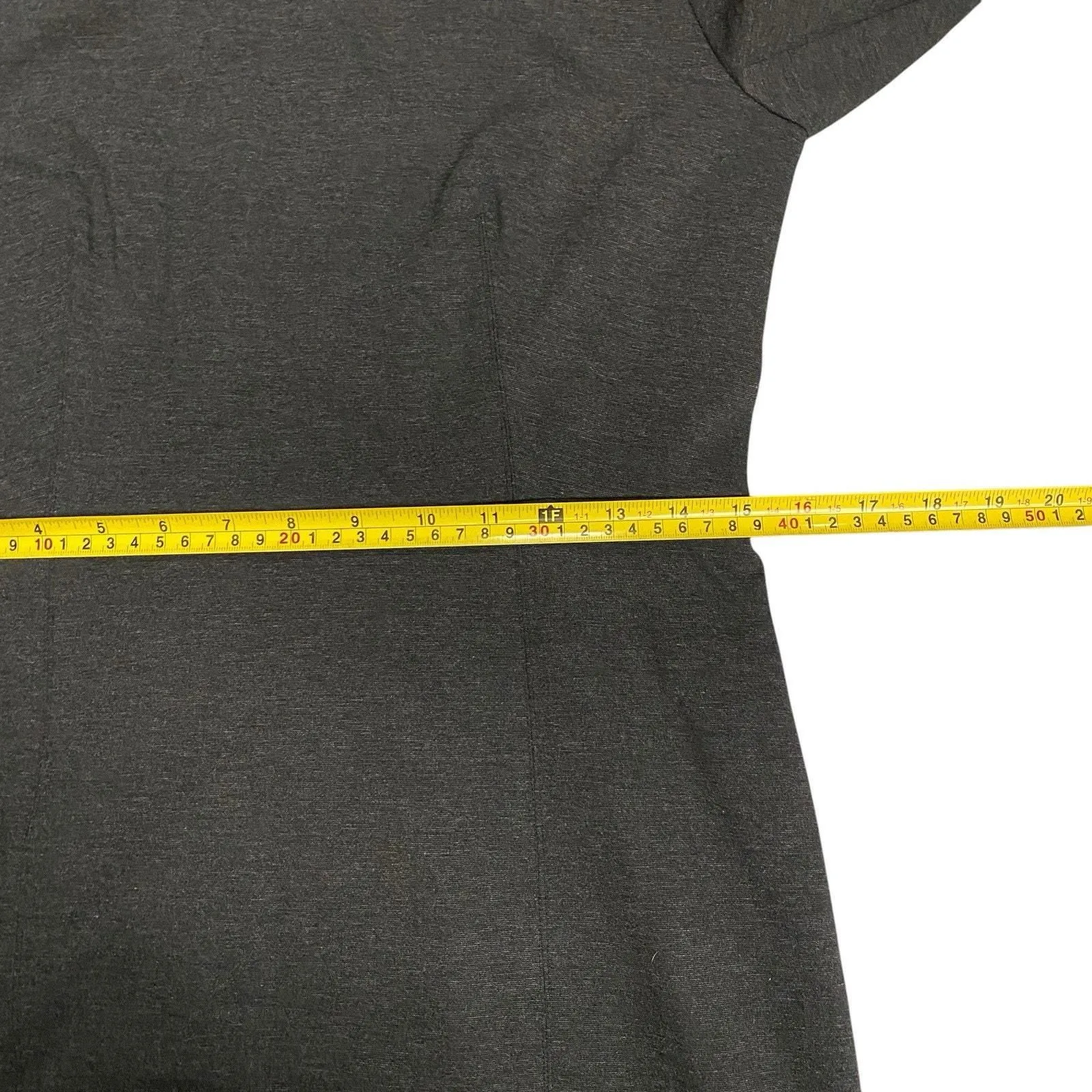 Listing Image Blurred Background