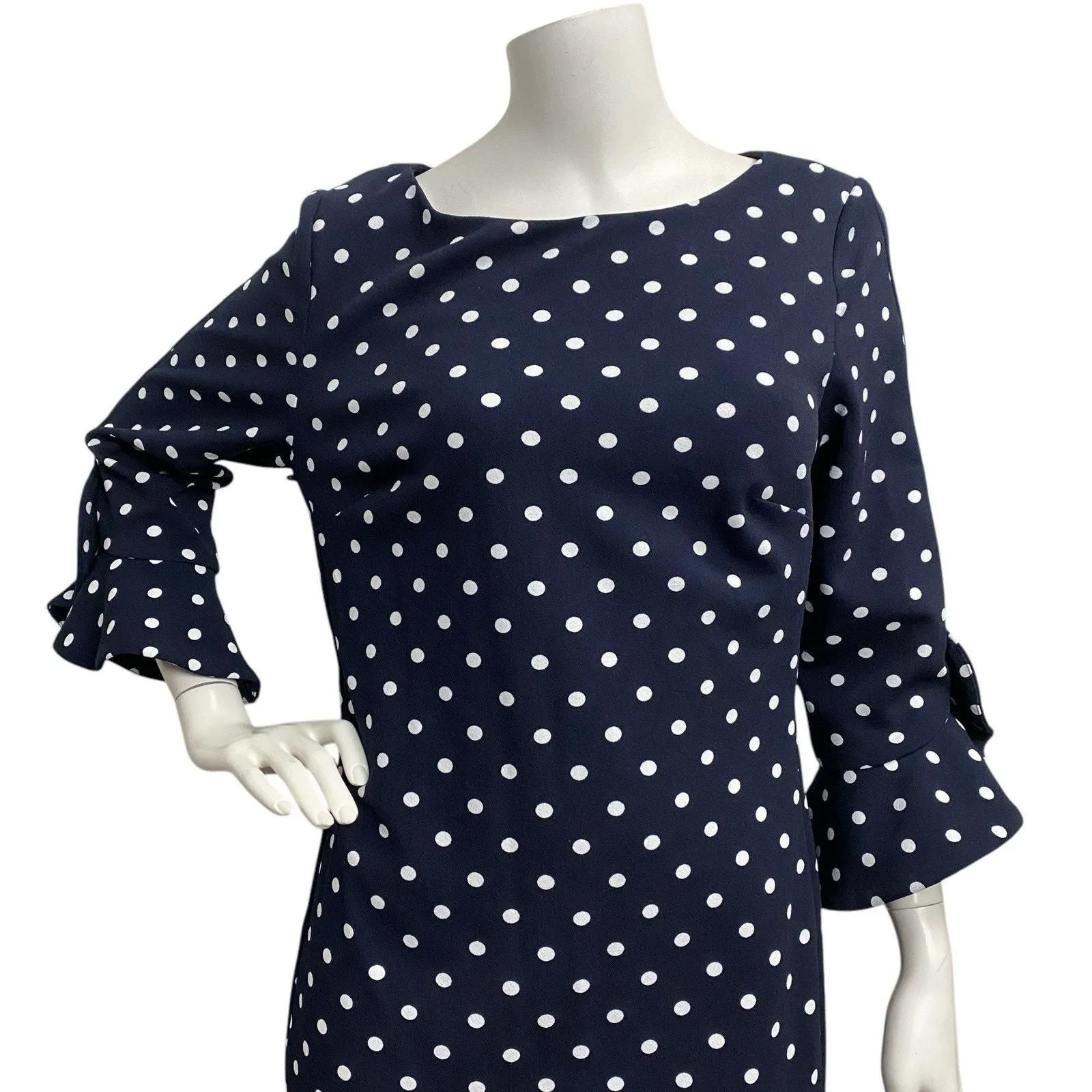 Listing Image Blurred Background
