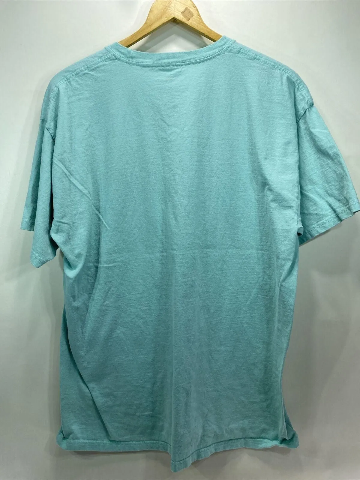 Listing Image Blurred Background