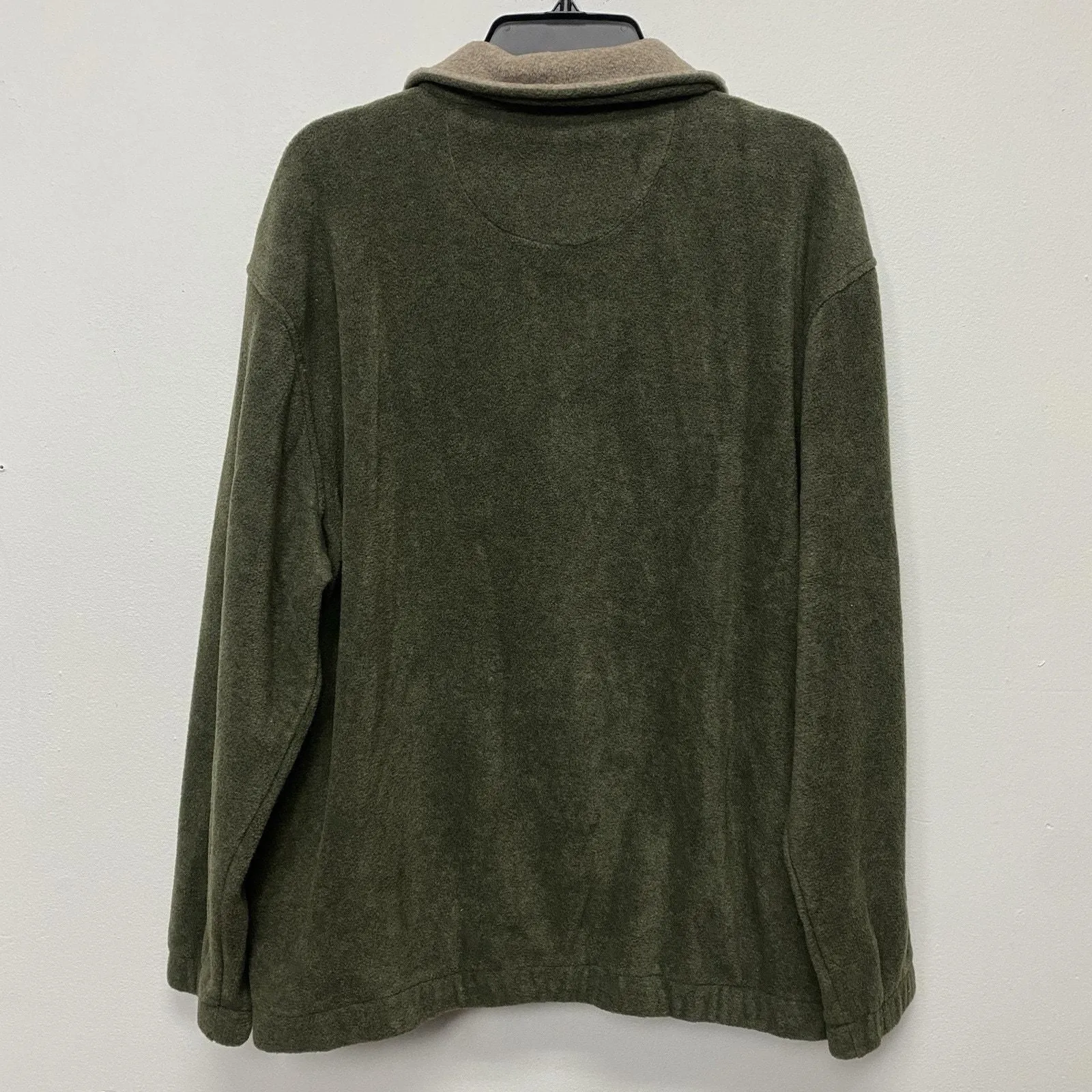 Listing Image Blurred Background