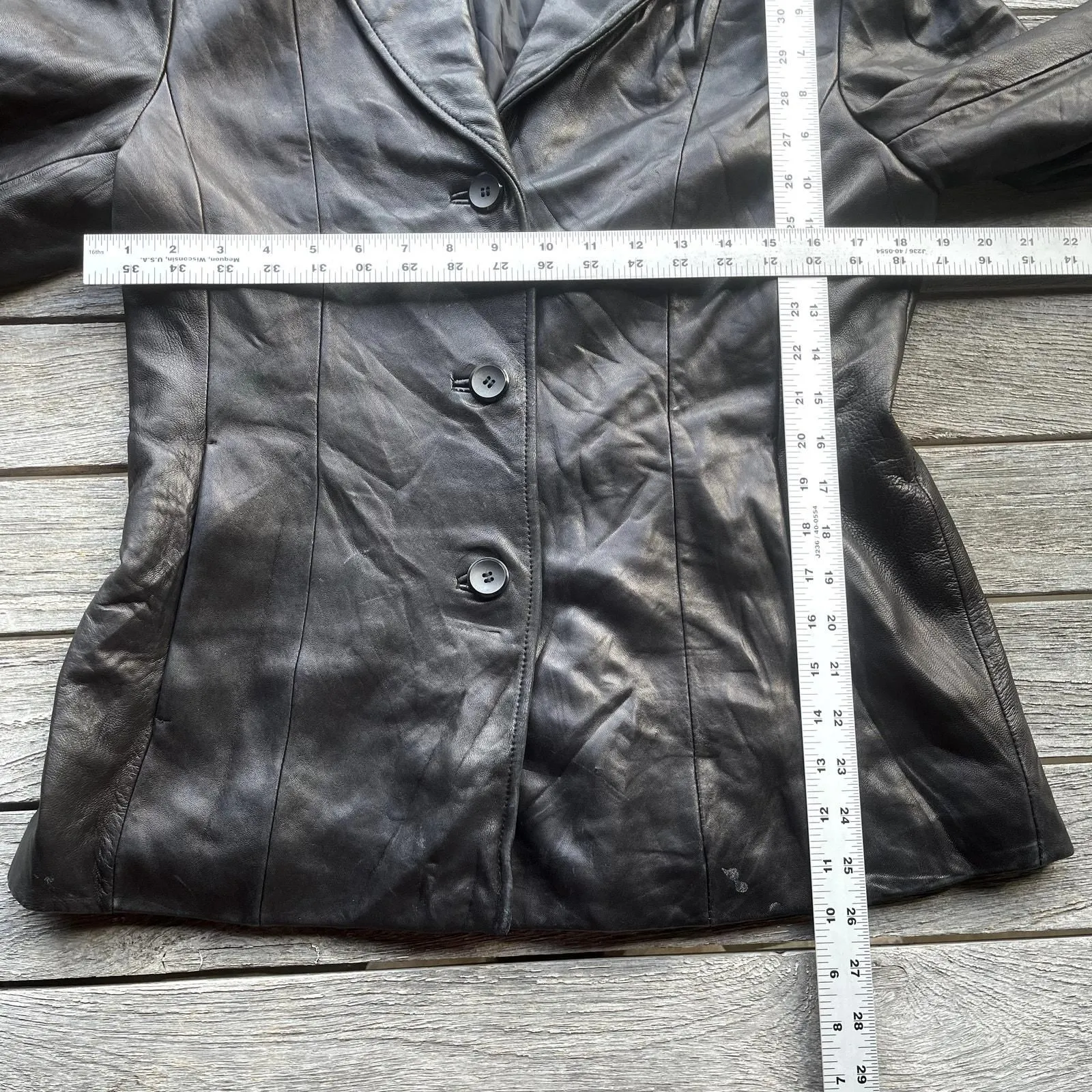 Listing Image Blurred Background