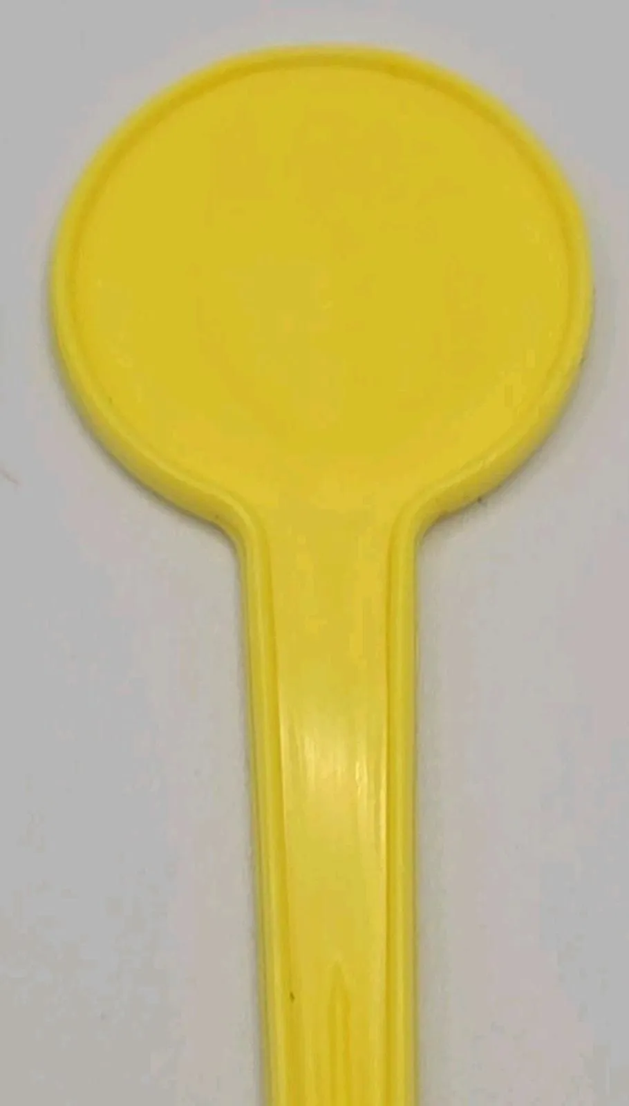 Listing Image Blurred Background