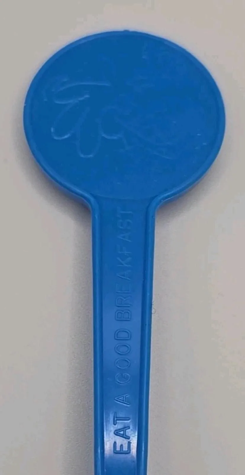 Listing Image Blurred Background