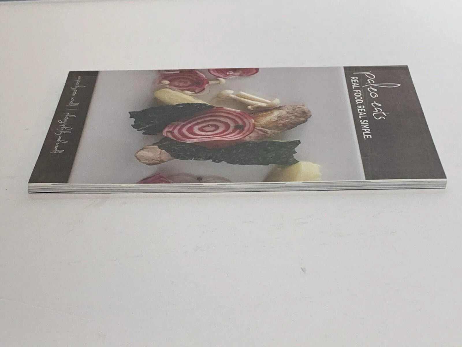 Listing Image Blurred Background