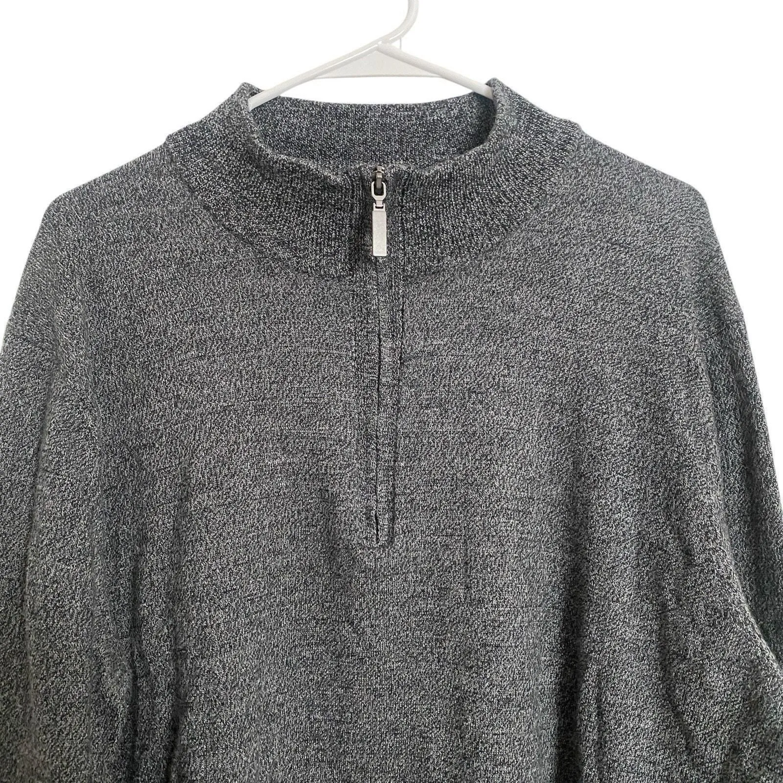 Listing Image Blurred Background