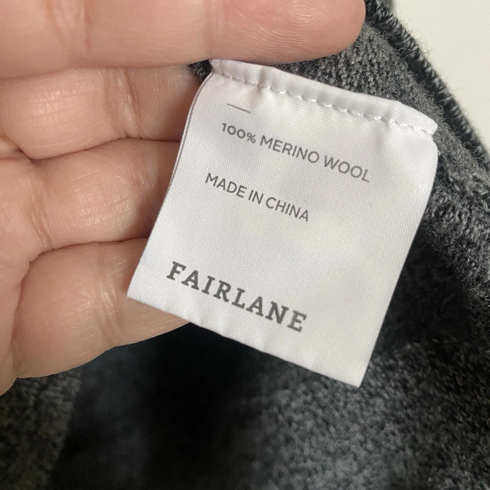 Listing Image Blurred Background