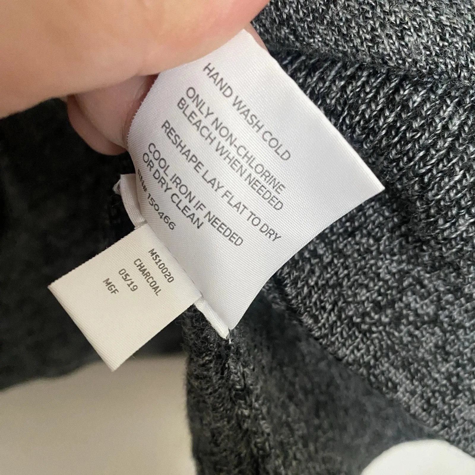 Listing Image Blurred Background