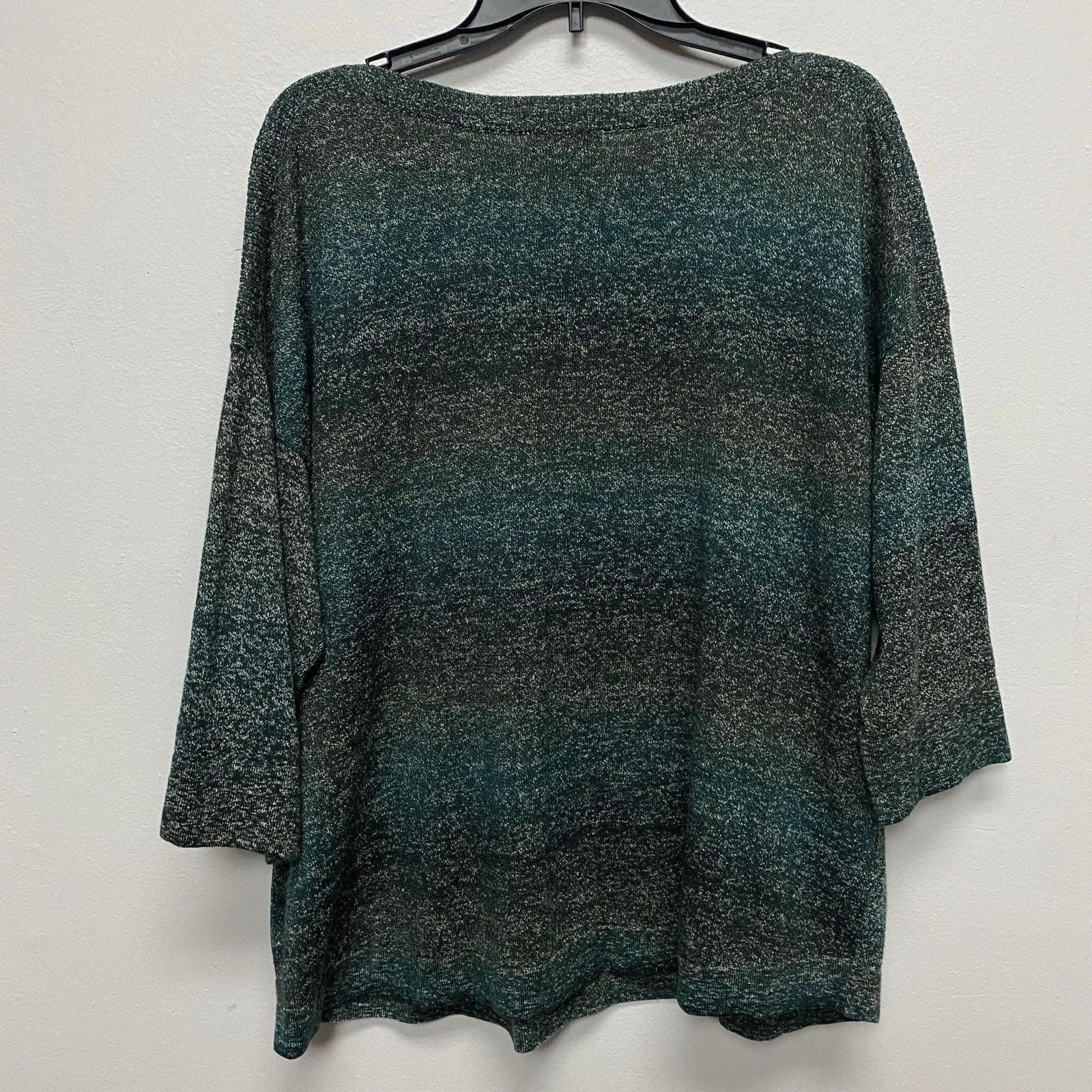 Listing Image Blurred Background