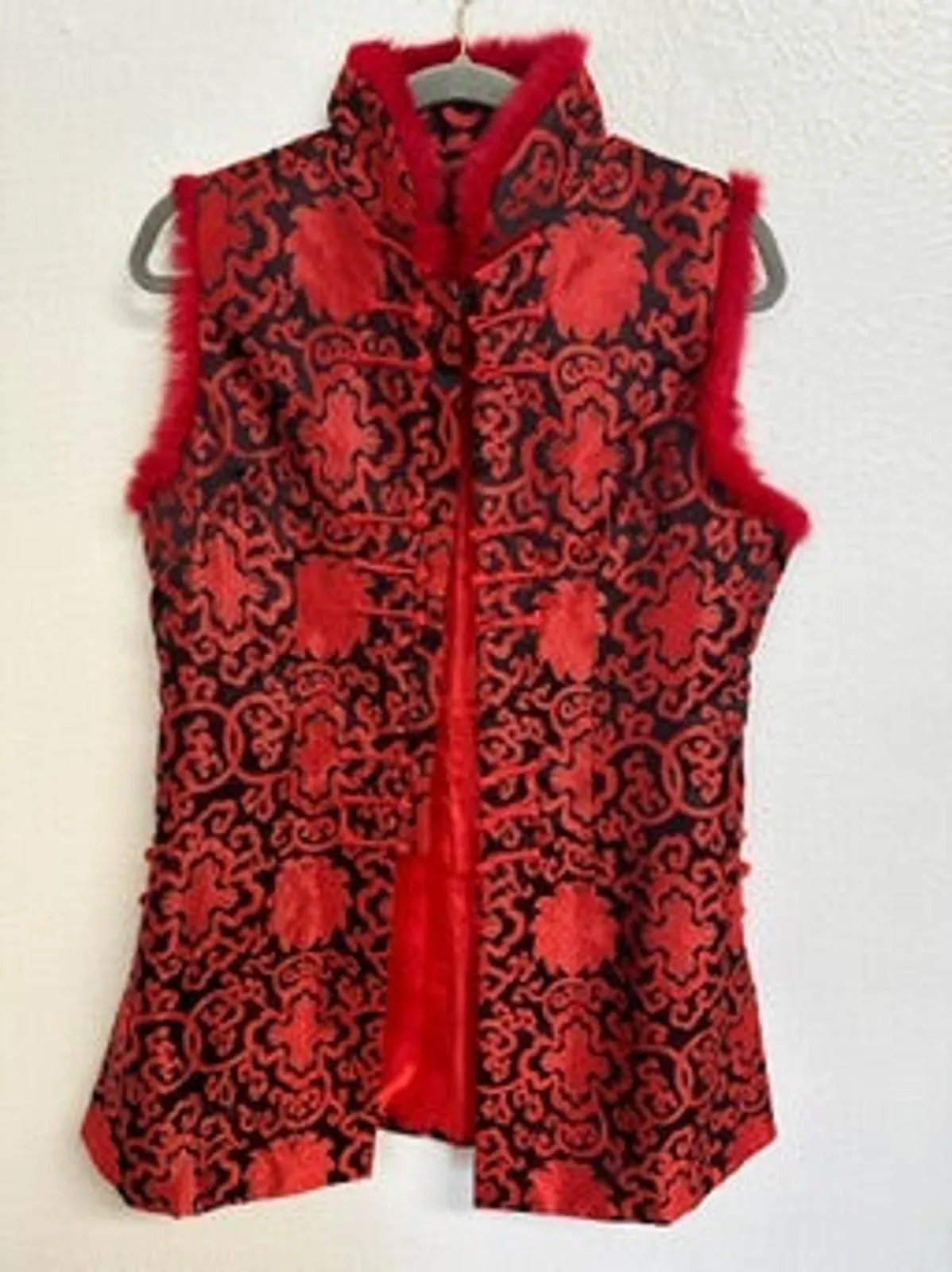 Listing Image Blurred Background