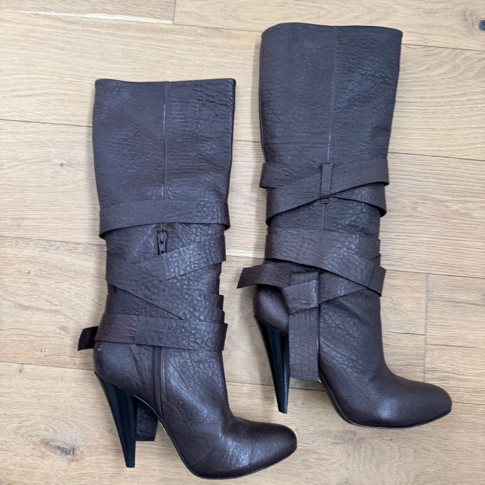 Product image for BCBGMAXAZARIA Brown Pebbled Chestnut Leather Wrap Knee High Boots Size 8 - Used - BCBGMAXAZRIA