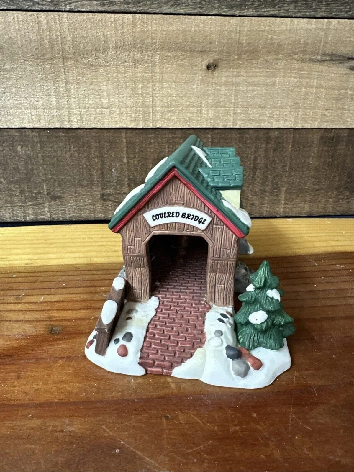 Product image for O'well Heartland Valley Village Deluxe Porcelain Covered Bridge In Box