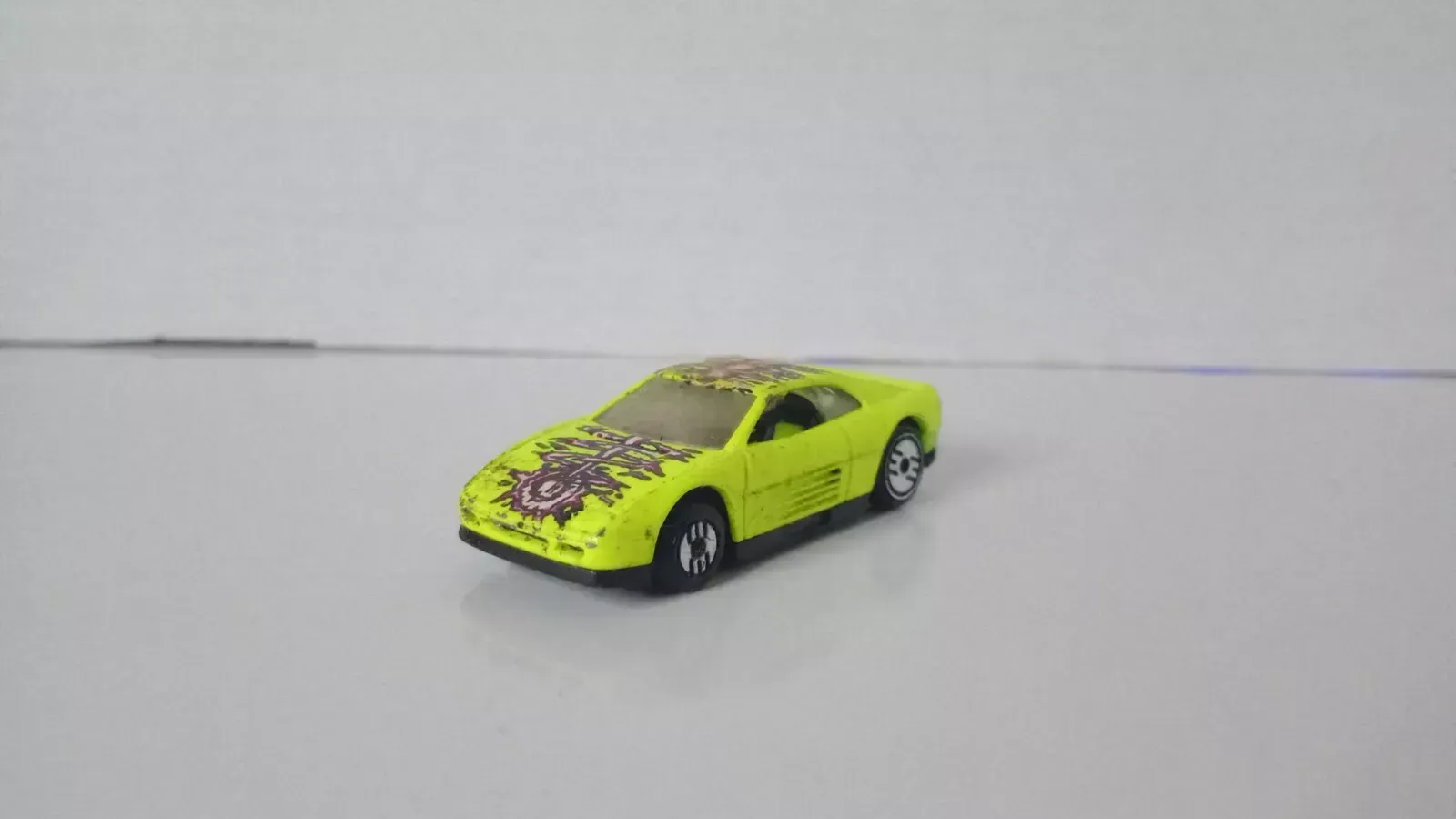 Product image for Vintage 1990 Hot Wheels Ferrari 348 Neon Yellow From Power Loop Set