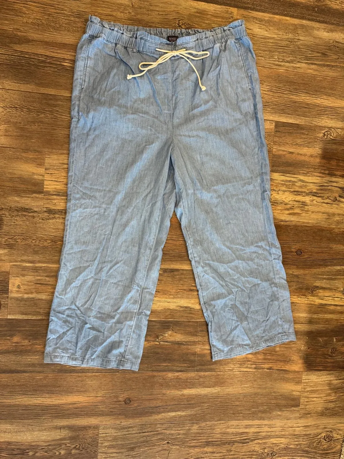 Product image for NYDJ Jeans Relaxed fit, Drawstring waist. Boho coastal 22W light Blue - NYDJ