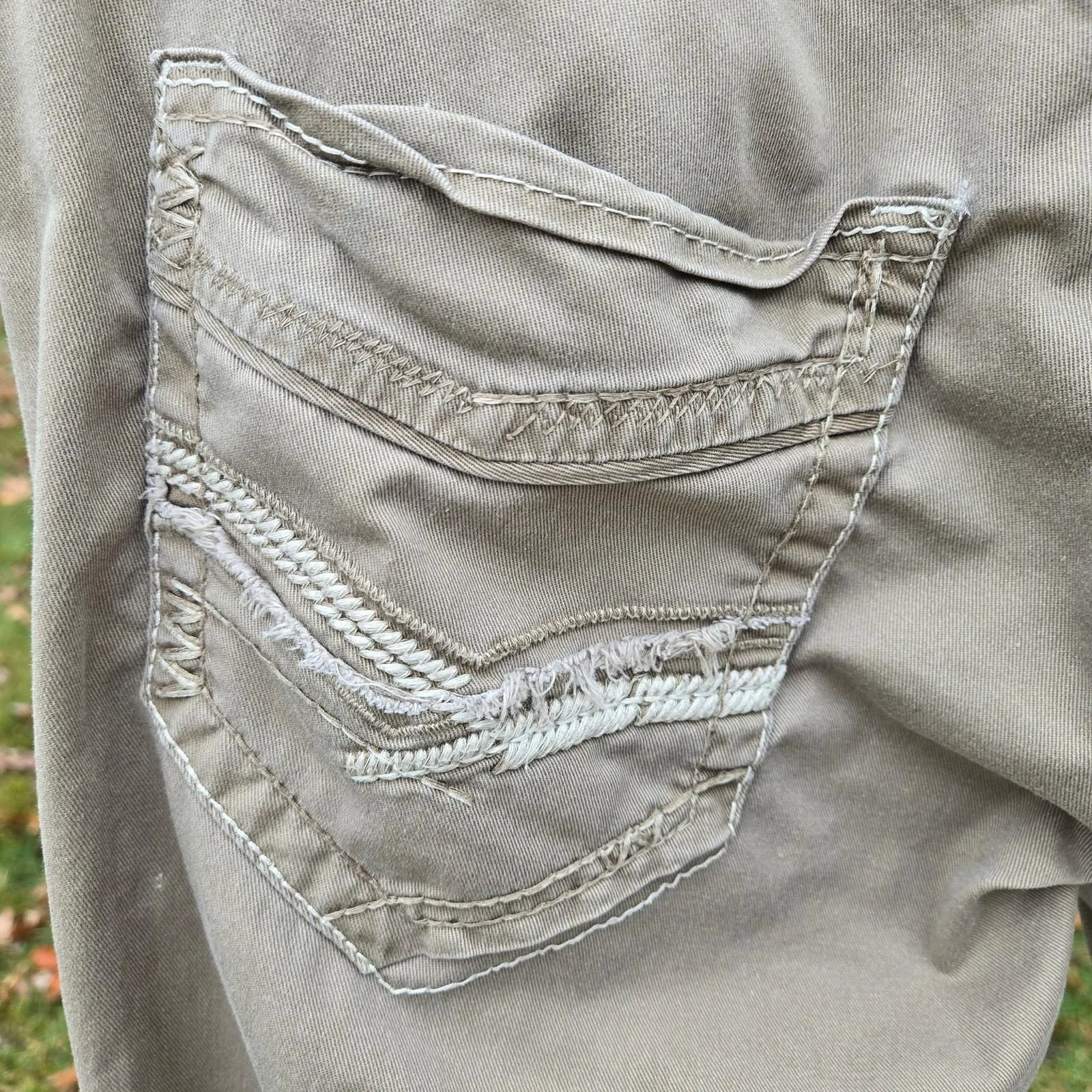 Listing Image Blurred Background