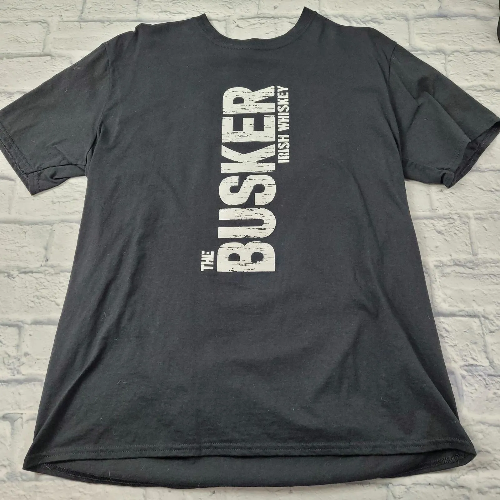 Listing Image Blurred Background