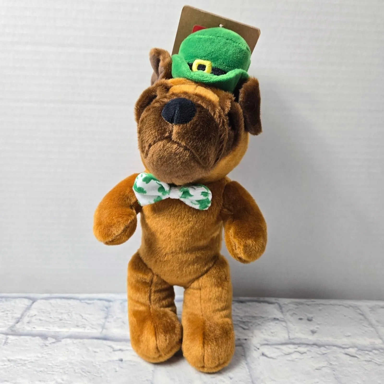 Product image for NWT Pallypaws St Paddy's Day Dog Toy Irish Derby Hat Shamrock Bowtie 13 inch