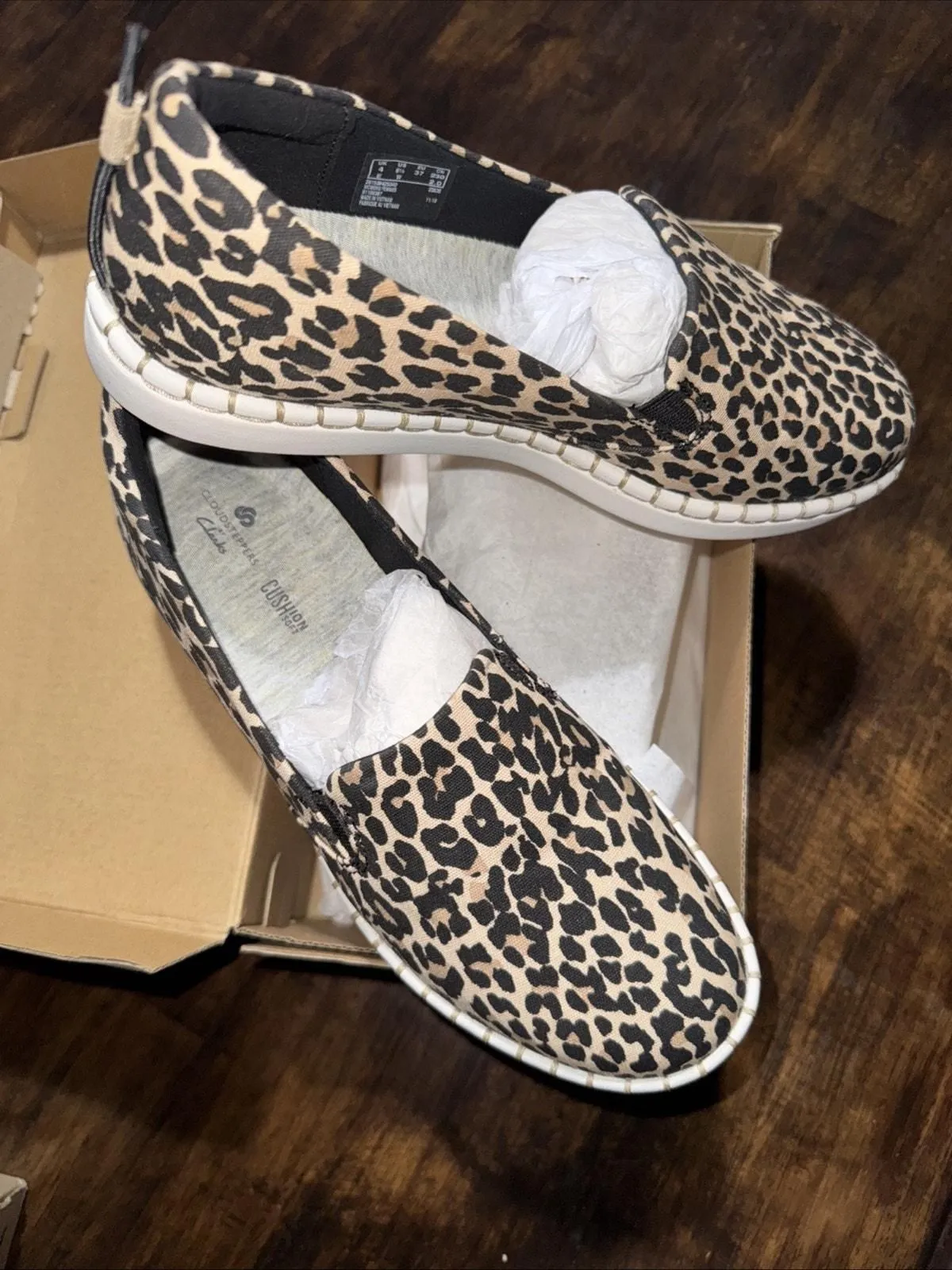 Product image for Clark’s Cloudsteppers Slip On Sneaker Shoe Step Glow Jade Leopard 6.5 Wide NEW - new - Clarks