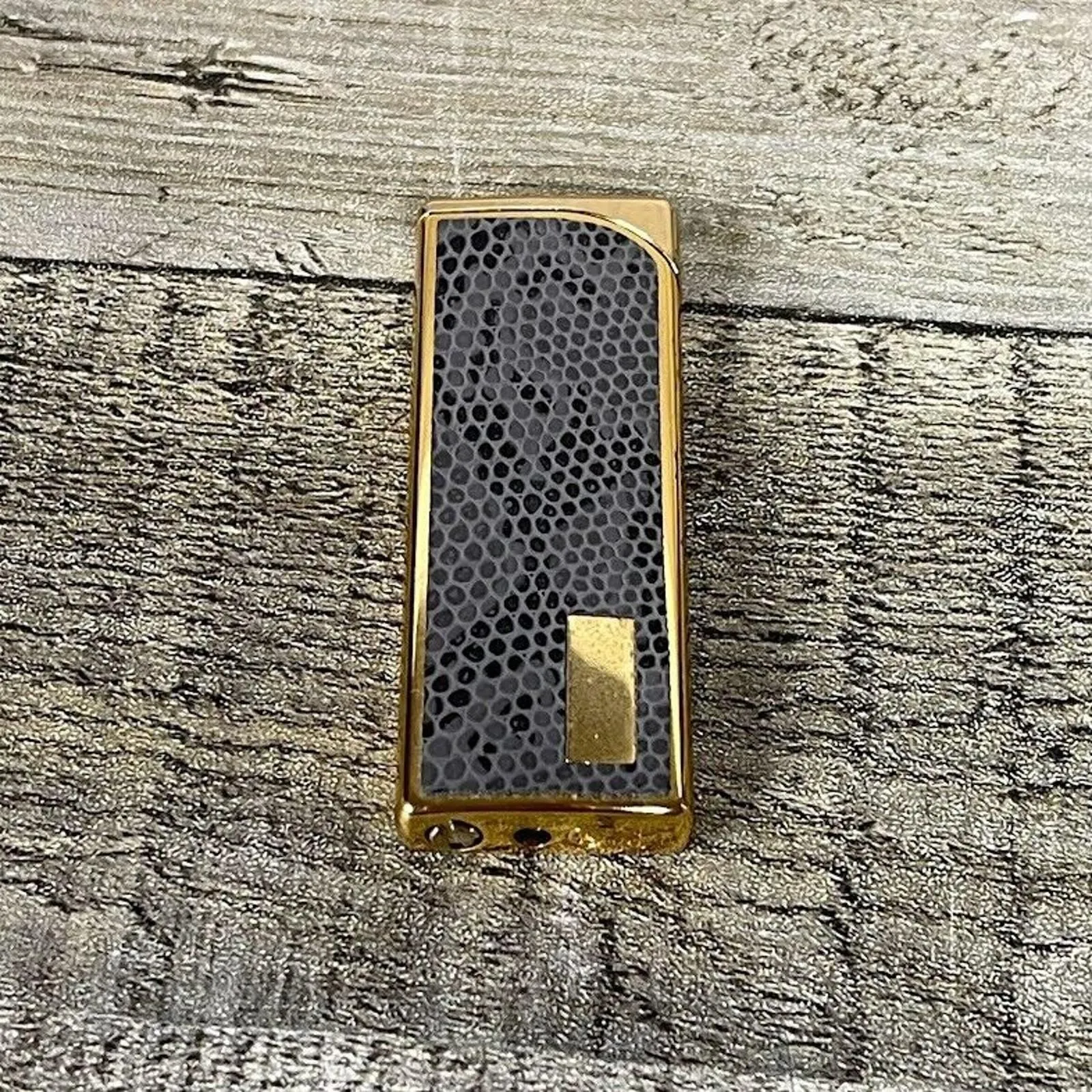 Product image for Colibri Electro Quartz -No Flint -No Battery -No Spark Wheel Black and Gold Part