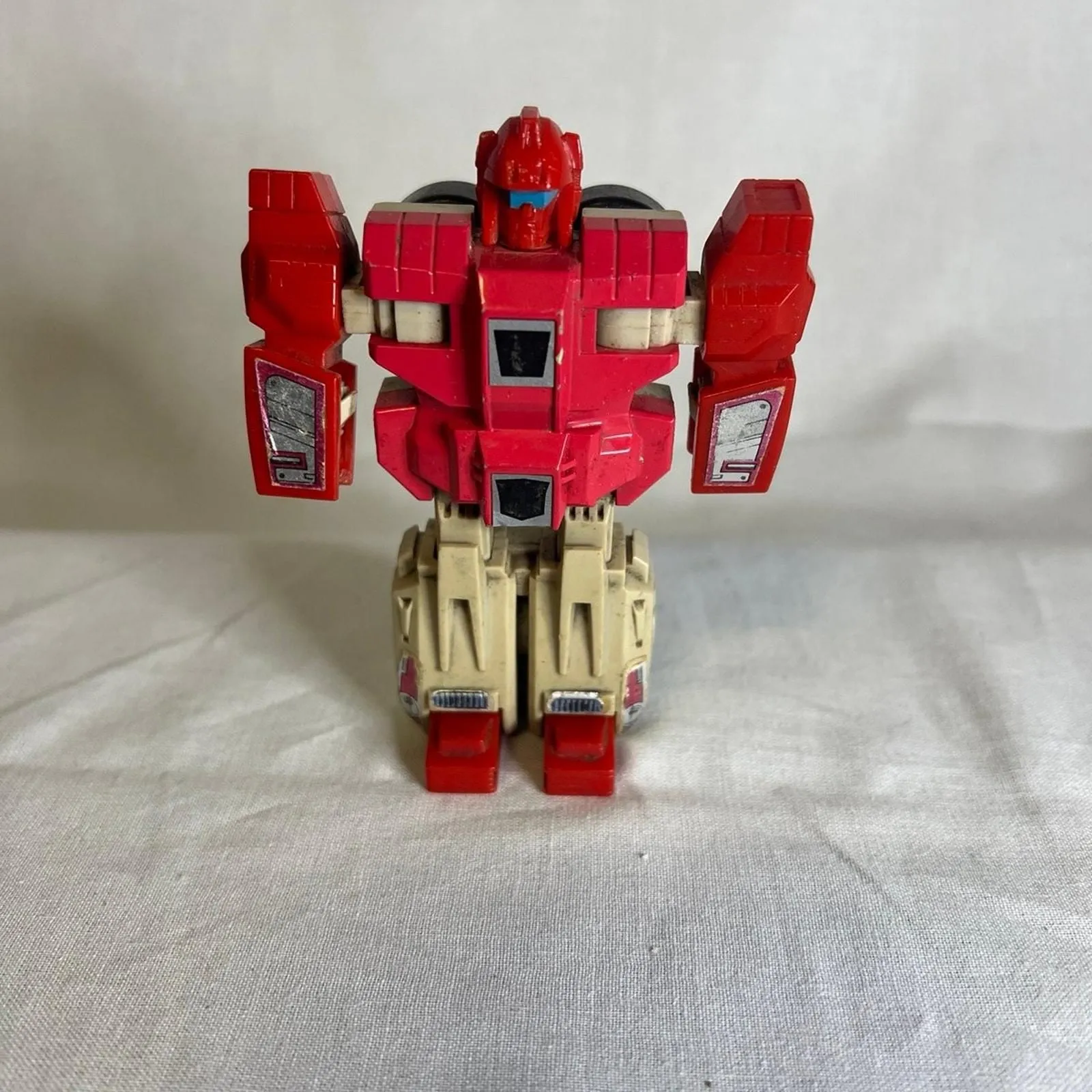 Product image for Vintage 1987 Transformers G1 CloudRaker Autobot Airplane