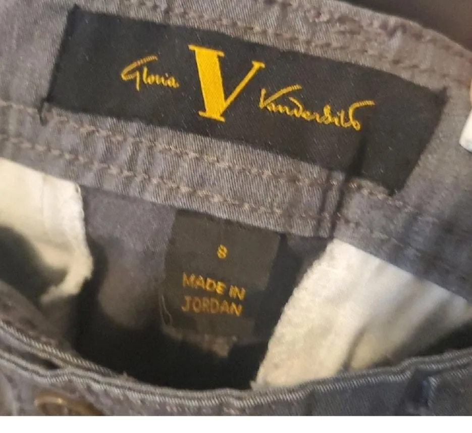 Listing Image Blurred Background