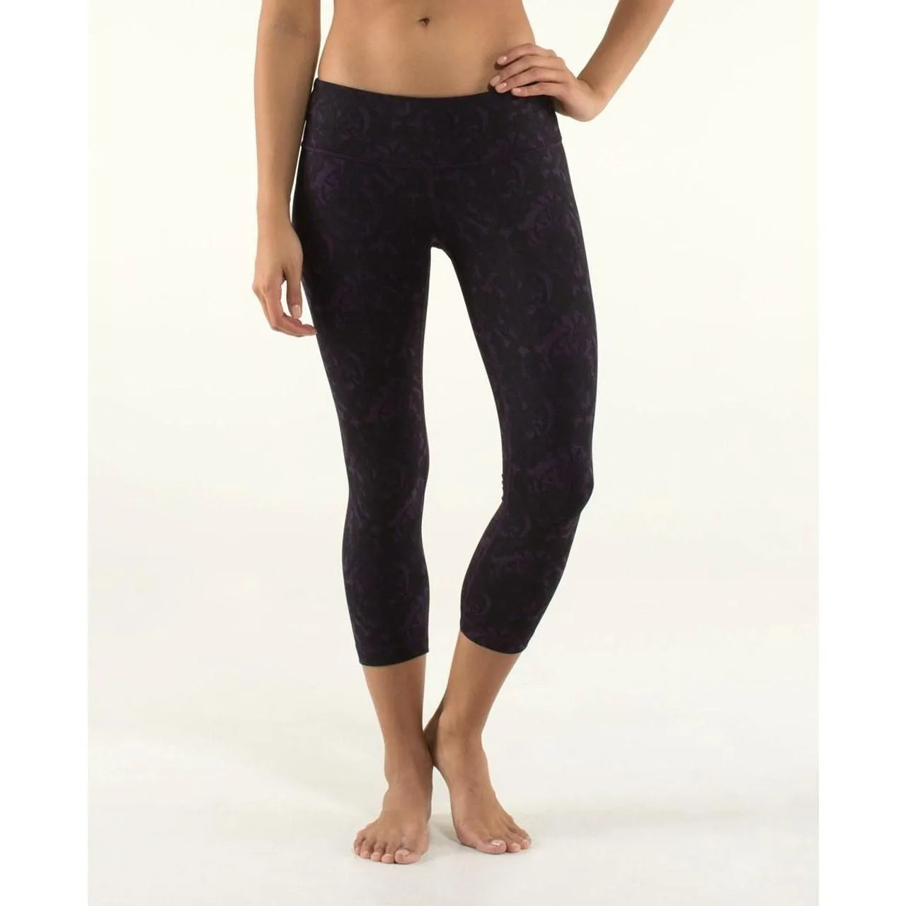 Product image for Lululemon Wunder Under Crop Leggings Beautiful Baroque Deep Zinfandel - pre-owned---excellent - Lululemon 