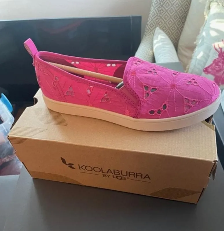 Product image for NEW Koolaburra by Ugg Kids' Floral Slip-On "Amiah" Size 4 Lilac Rose - new - Koolaburra