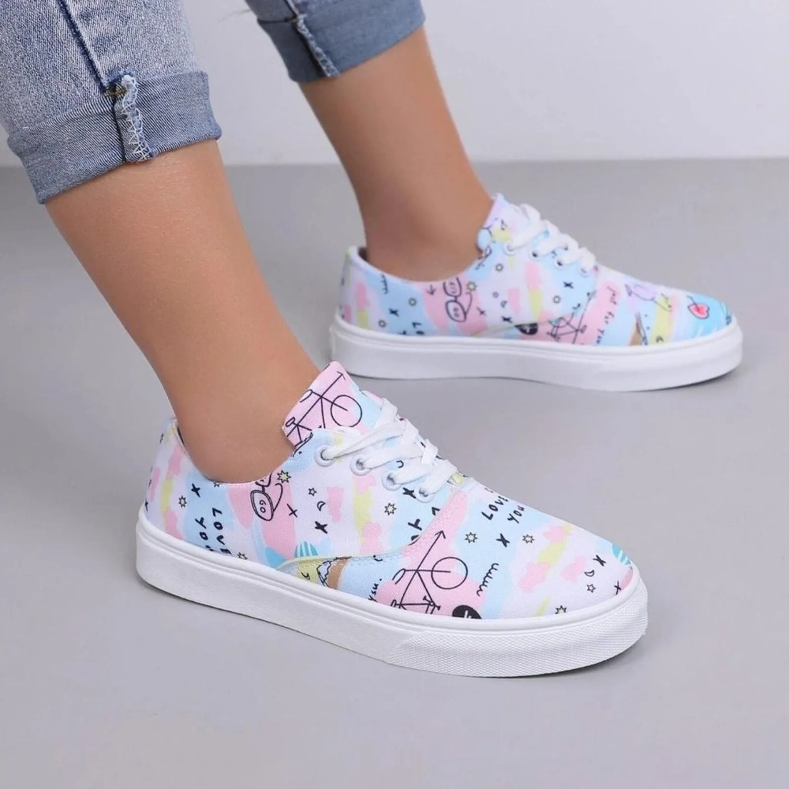 Product image for Letter & Cartoon Graphic Lace-up Canvas Shoes size 9.5 (42) - new - No brand