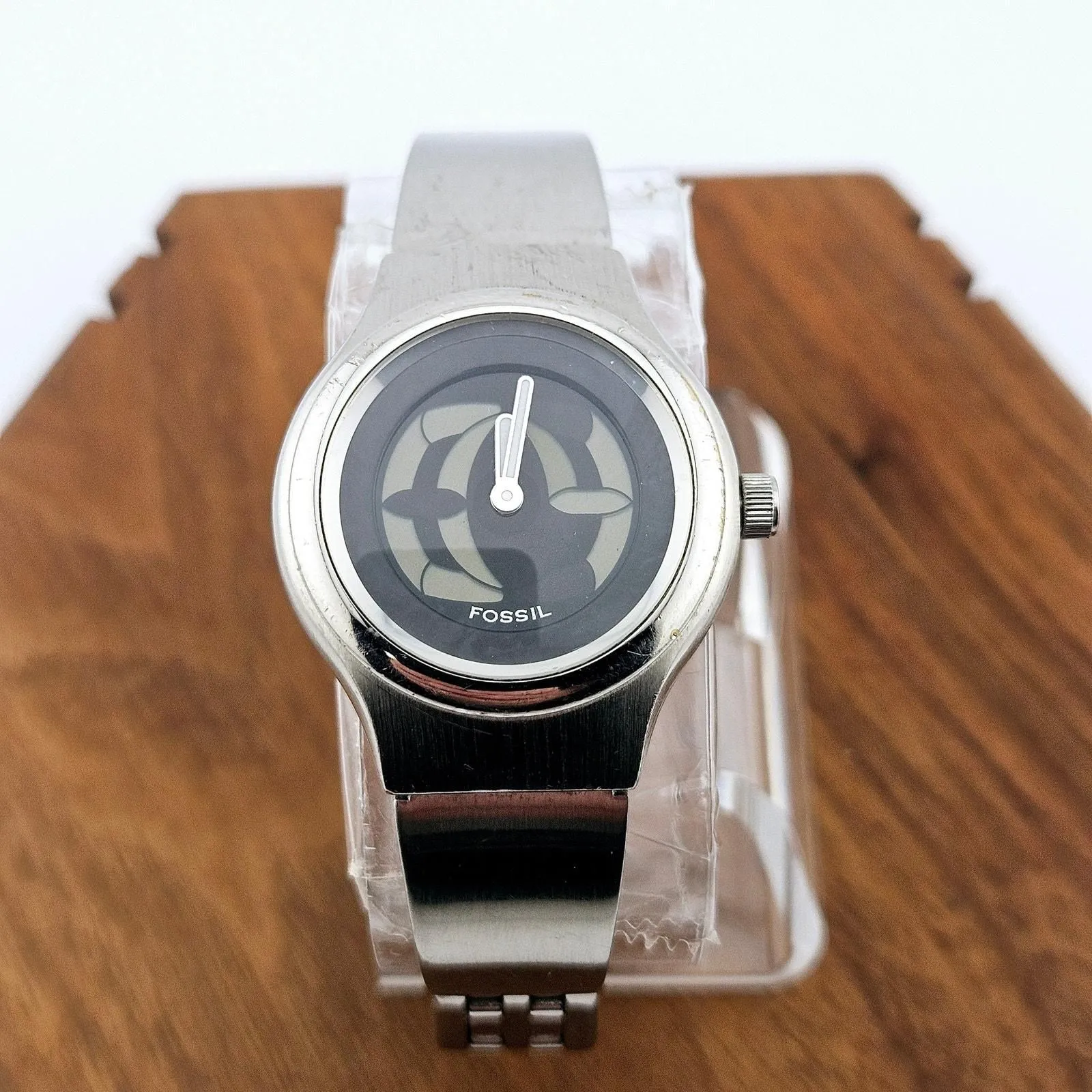 Product image for Fossil Big Tic Women's Watch Silver Tone JR-7873 - pre-owned---good