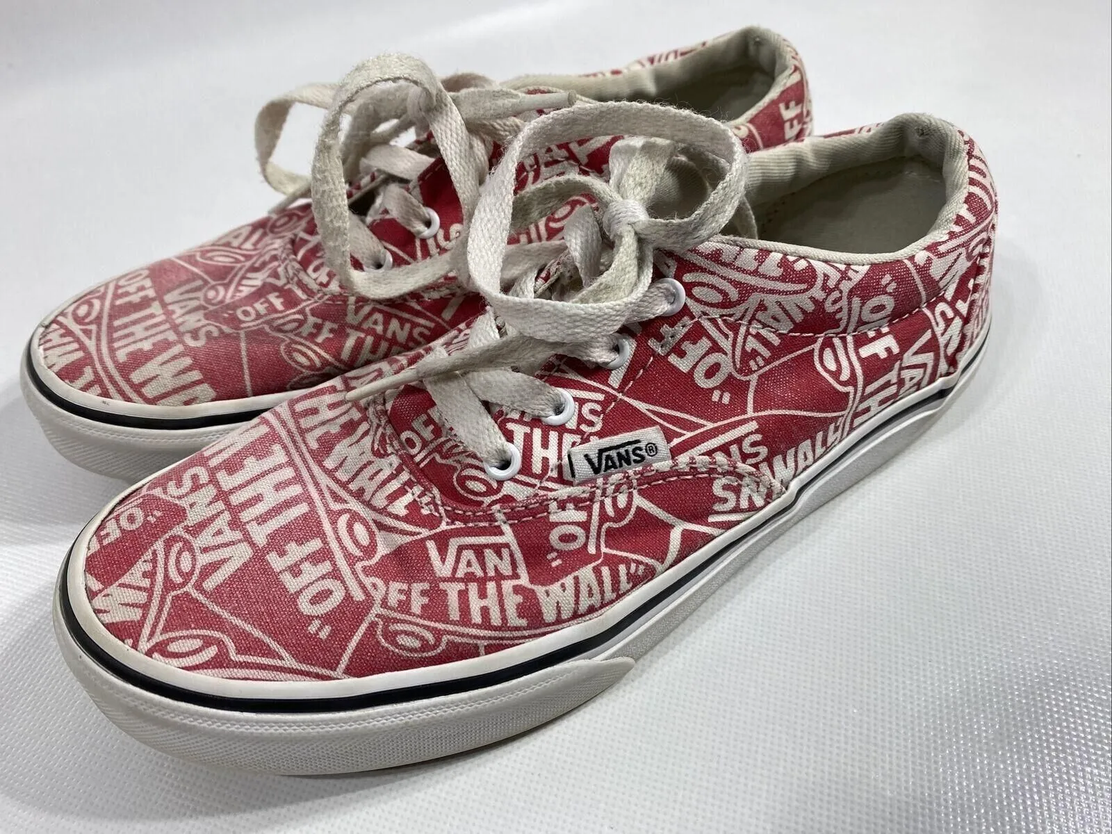 Product image for VANS DOHENY Red & White "OFF THE WALL" Logo print Skate Shoes Men's Size 4 - used - VANS