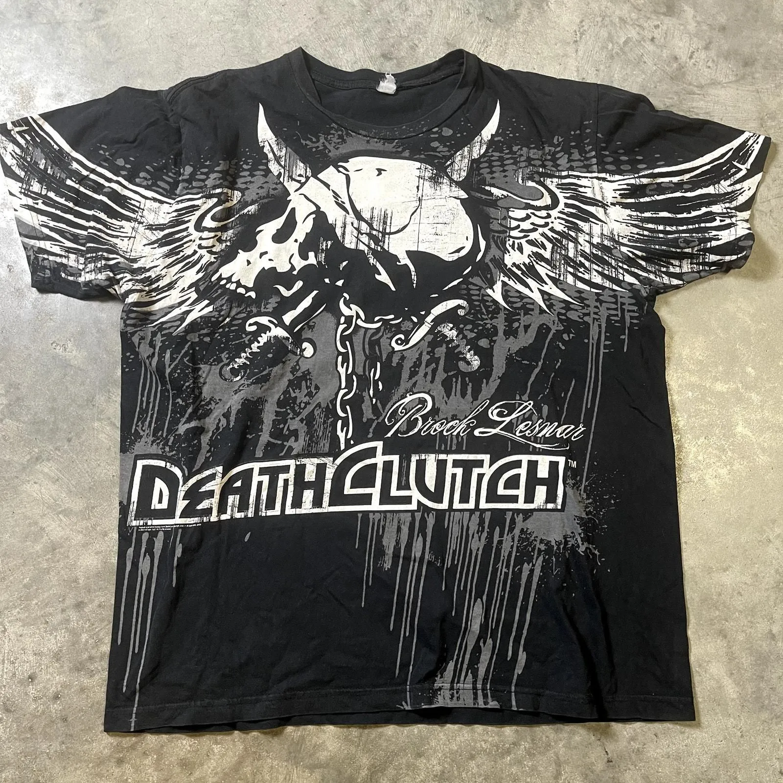 Product image for Vintage WWE Brock Lesnar Death Clutch T-Shirt - pre-owned---good - WWE