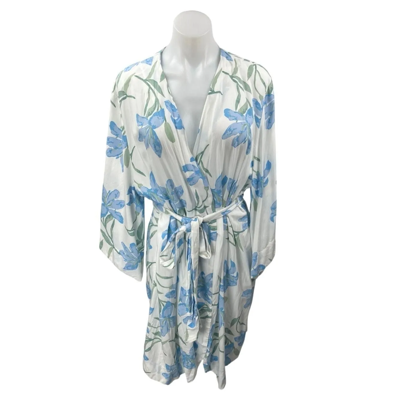 Product image for Piyama White Multicolor Floral Long Sleeve Mini Kimono Wrap Robe Dress Size M/L - Dresses - pre-owned---excellent - Piyama