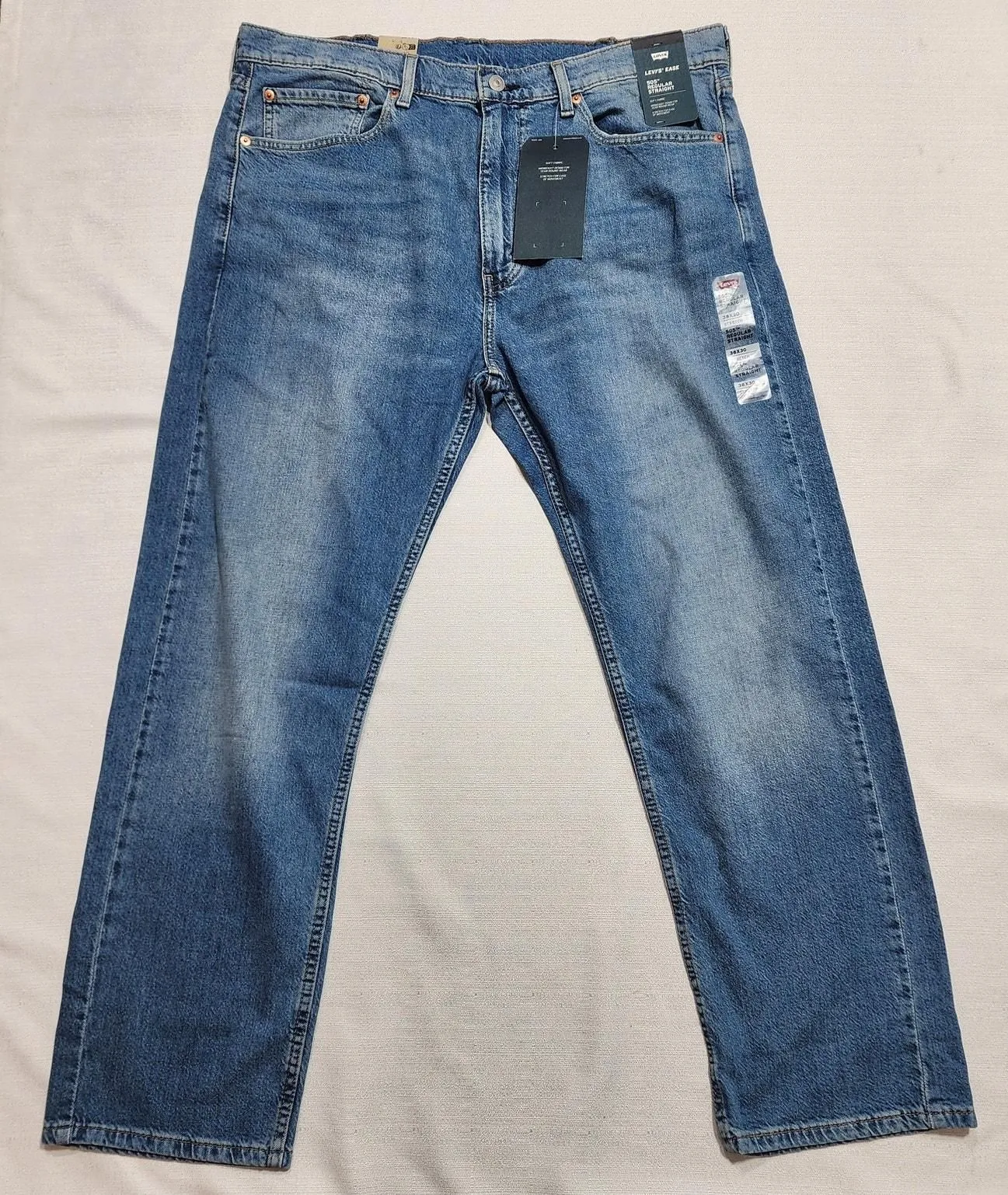 Product image for Levi's Ease 505 W38''x L30'' regular straight  - new-with-tags - Levi's
