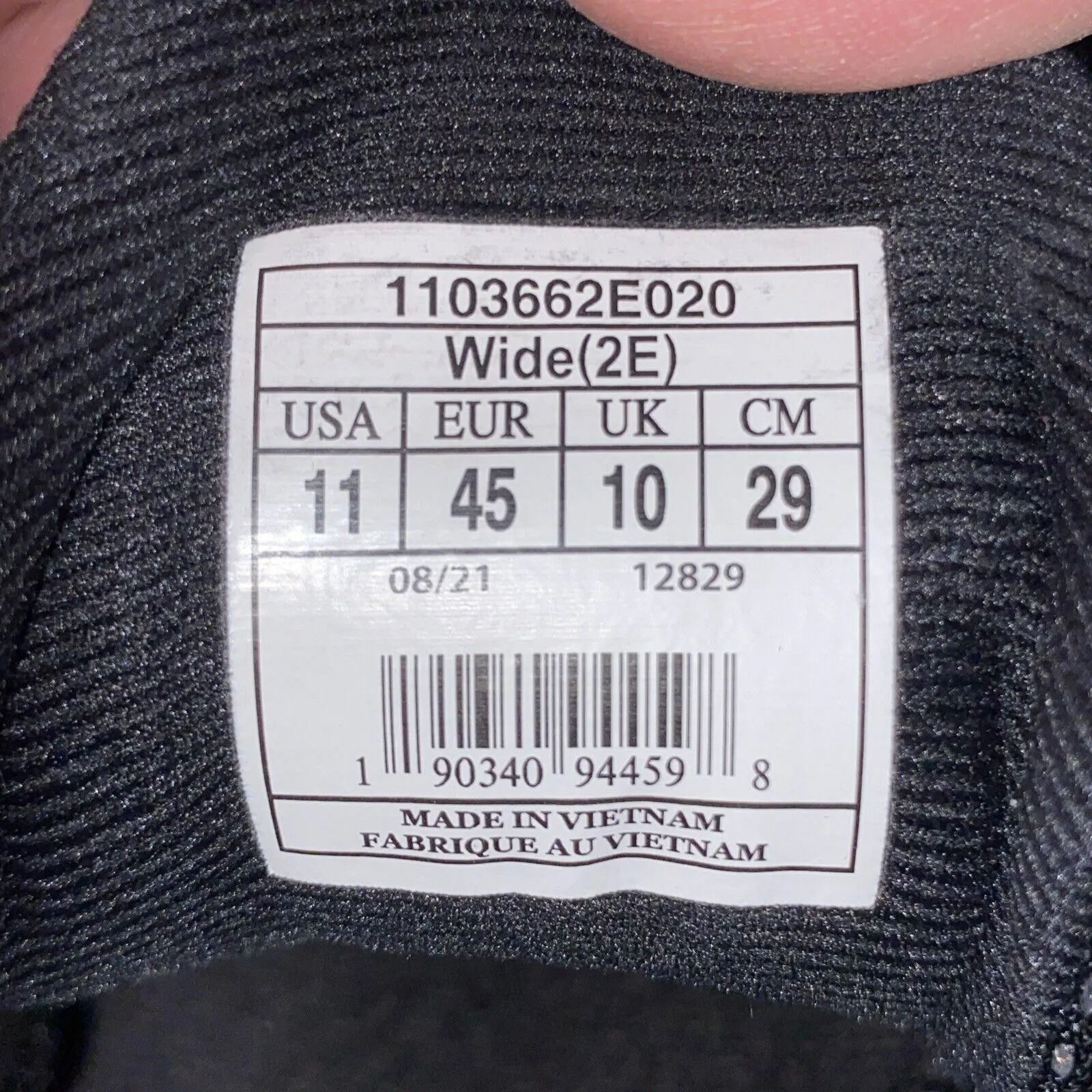 Listing Image Blurred Background