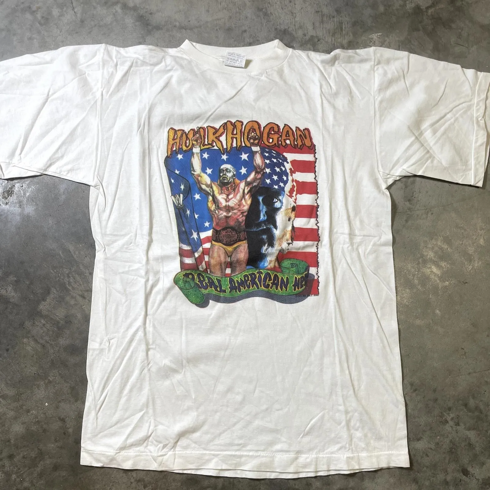 Product image for Vintage Splash Real American Hero WWF WWE Hulk Hogan T-Shirt - pre-owned---good - WWE