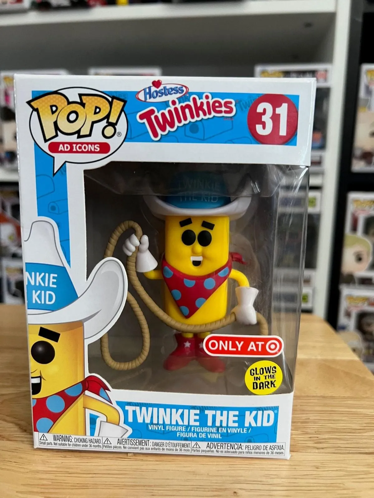 Product image for VAULTED EXCLUSIVE GLOW Twinkie Kid Funko Pop #31 Hostess Ad Icons Advertising