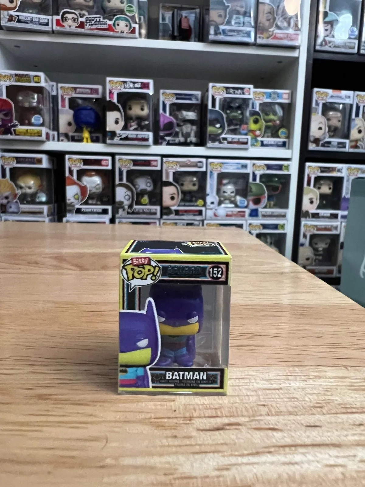 Product image for ONLY 4000 PIECE BLACKLIGHT Batman Animated Series Funko Pop Bitty #152 SDCC DC