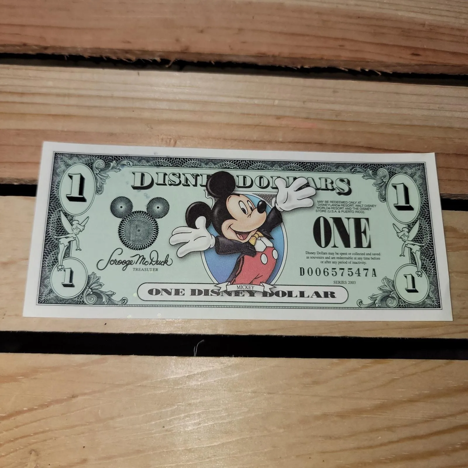 Product image for VINTAGE Disney Currency: One Disney Dollar - Mickey in Tux (2003 Series) CRISP
